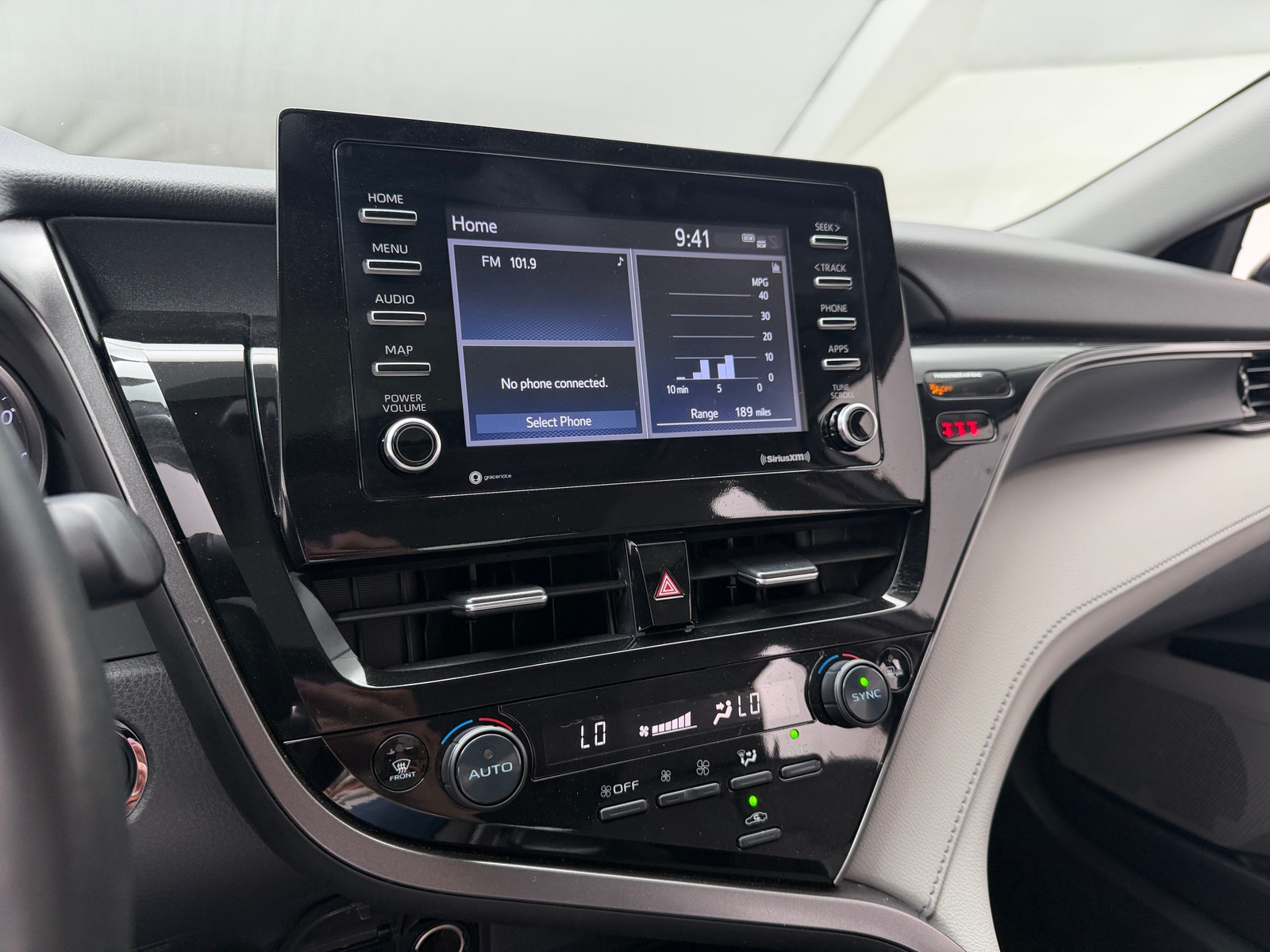 Thumbnail: 2023 Toyota Camry - 4