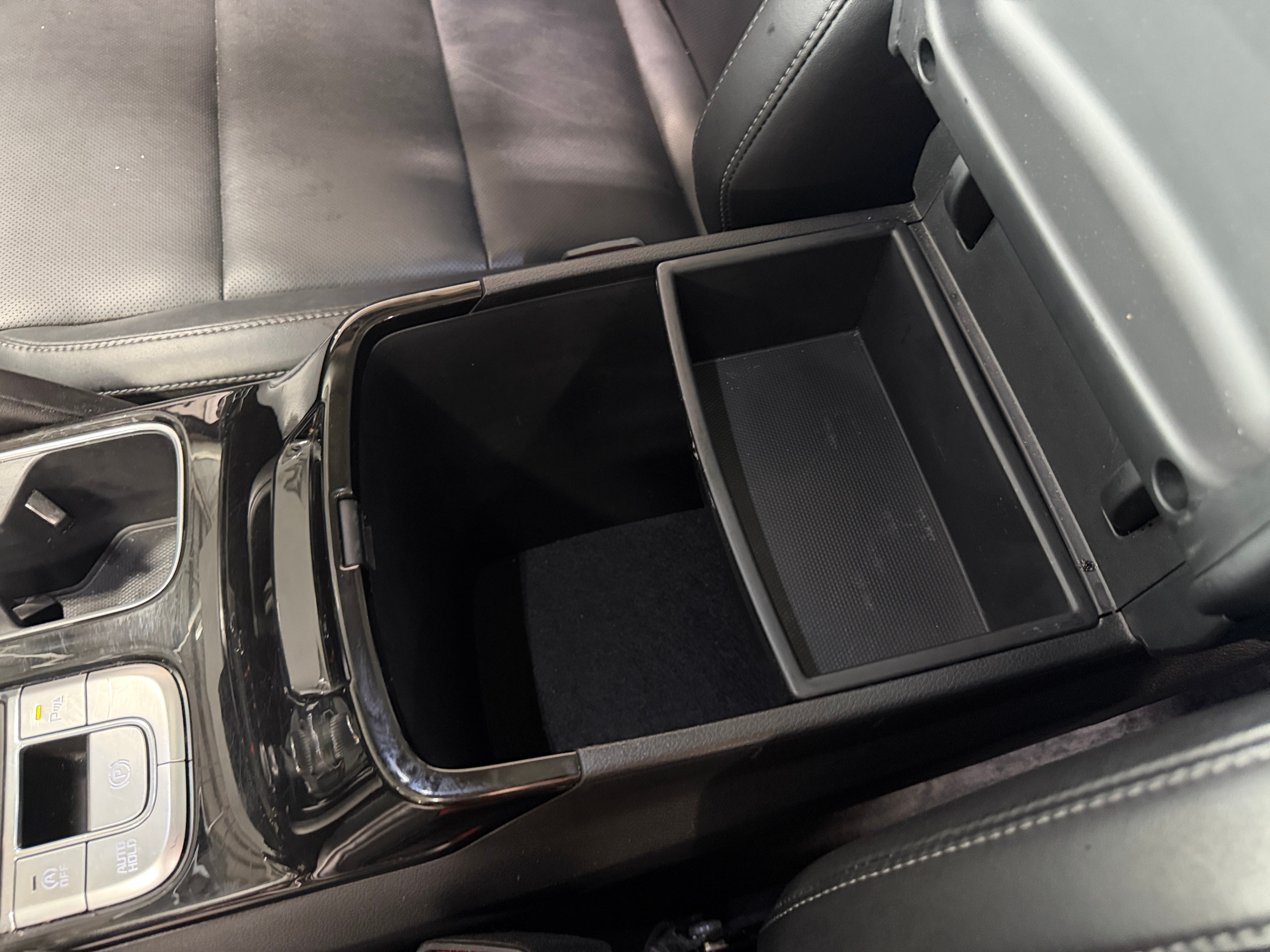 2025 Kia Telluride S - Photo 22