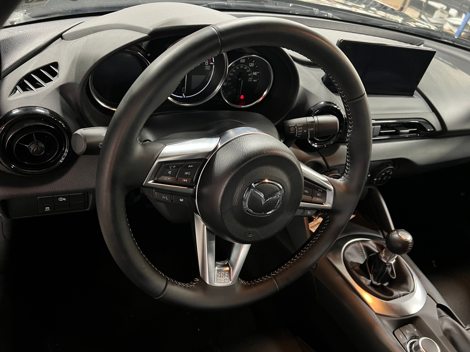 Thumbnail: 2024 Mazda MX-5 Miata - 5
