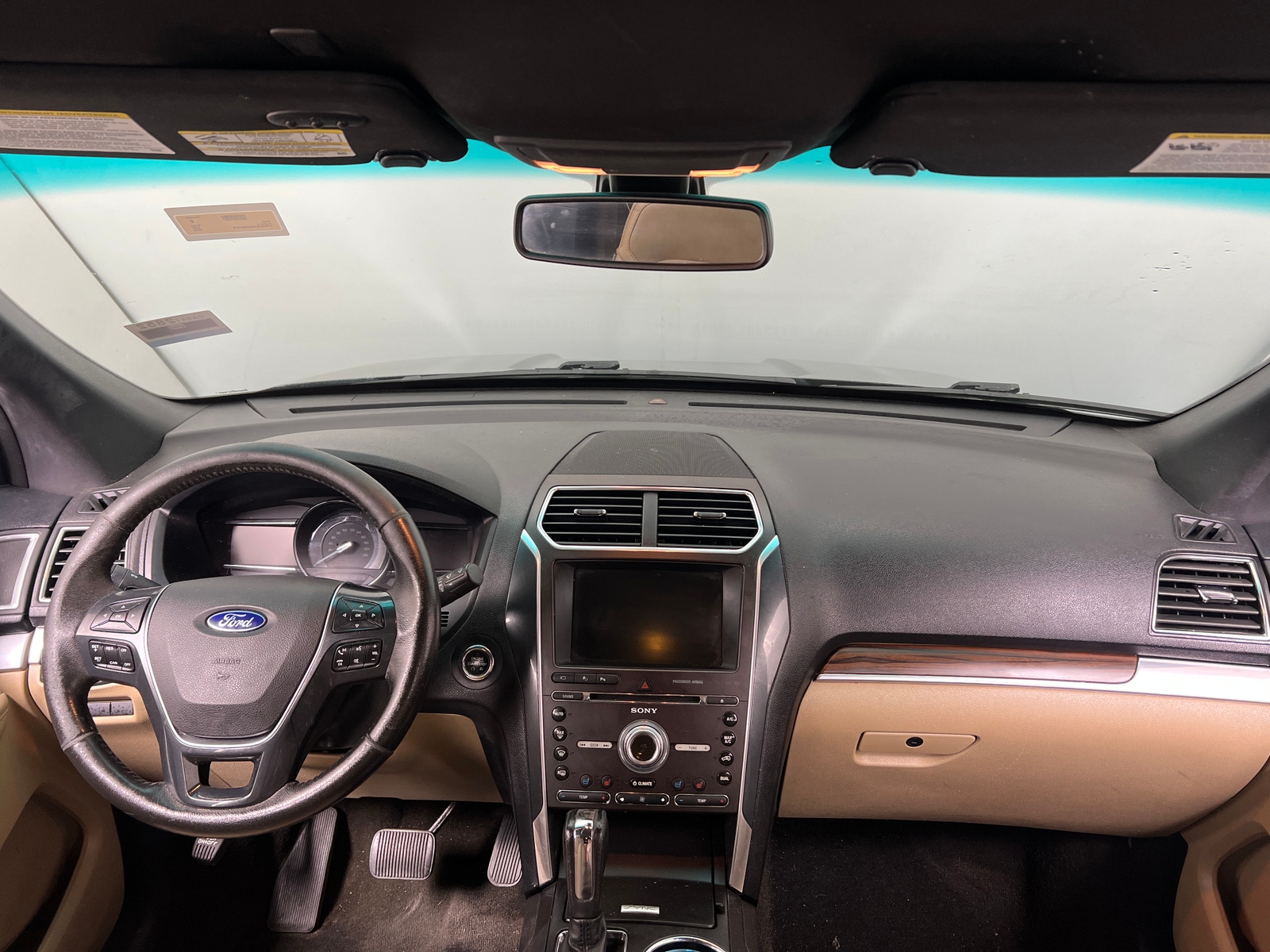 Thumbnail: 2016 Ford Explorer - 2