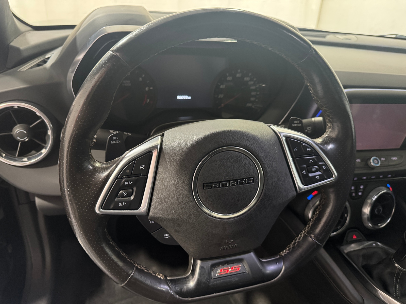 Thumbnail: 2018 Chevrolet Camaro - 3