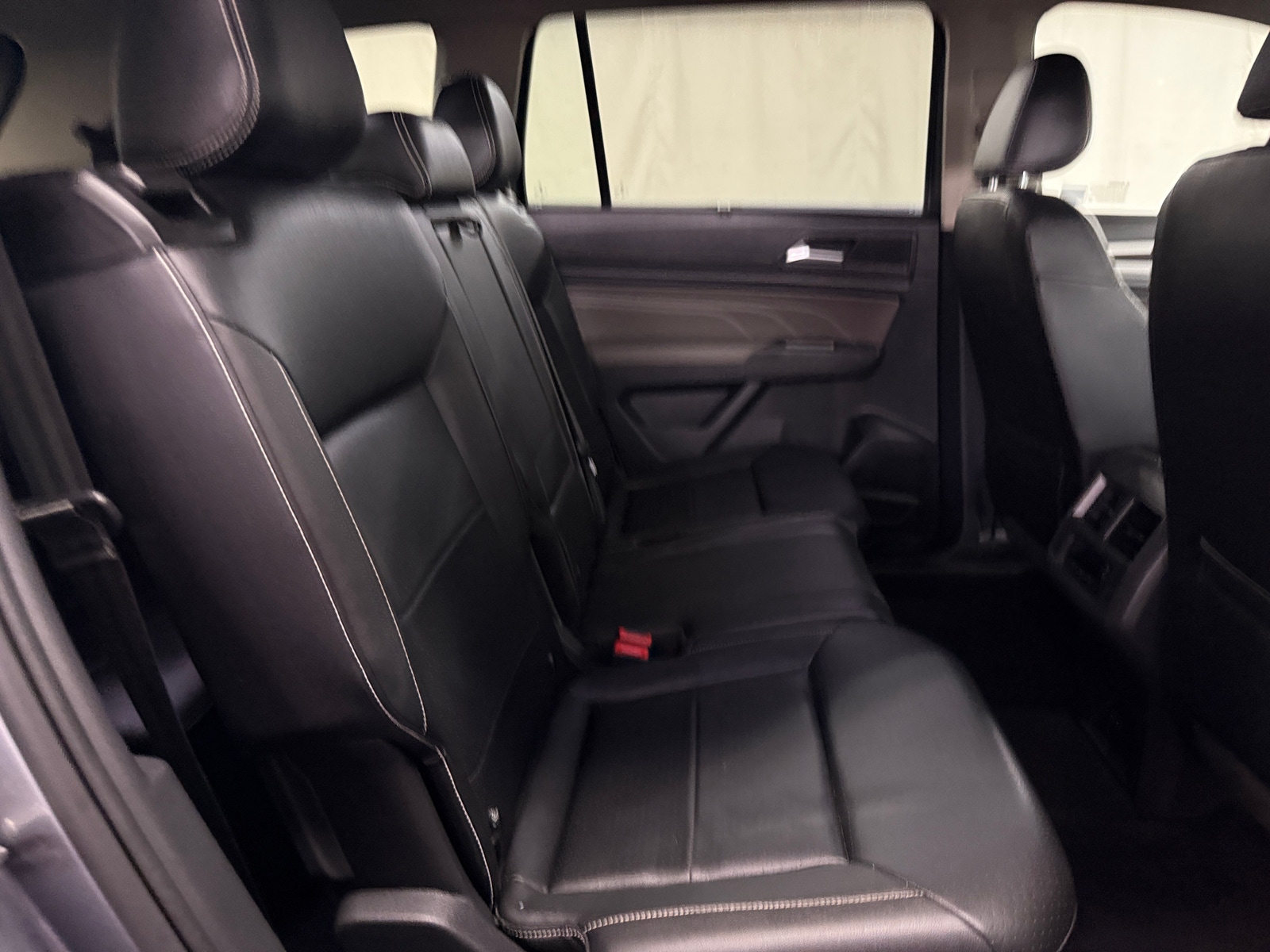 Thumbnail: 2021 Volkswagen Atlas - 6
