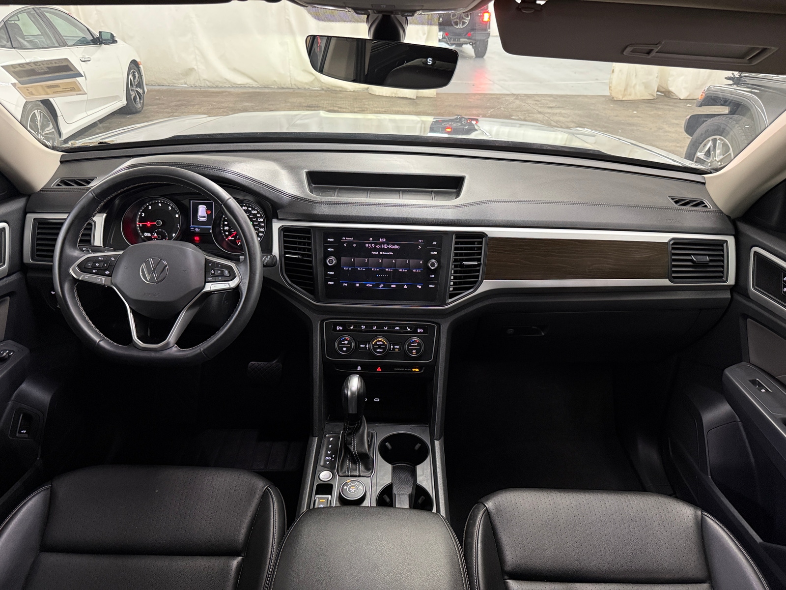 Thumbnail: 2021 Volkswagen Atlas - 3