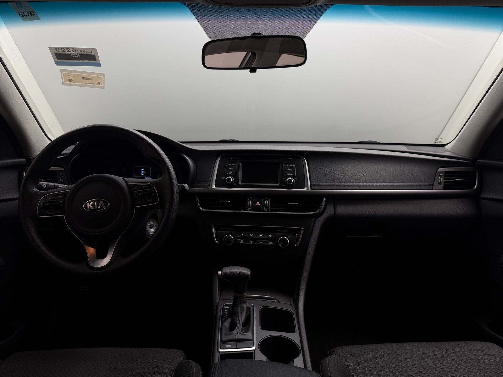 Thumbnail: 2017 Kia Optima - 3