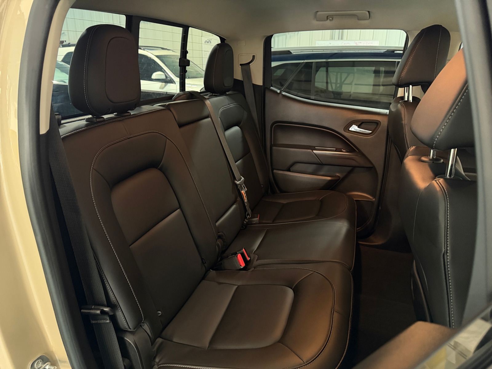 Thumbnail: 2022 Chevrolet Colorado - 5
