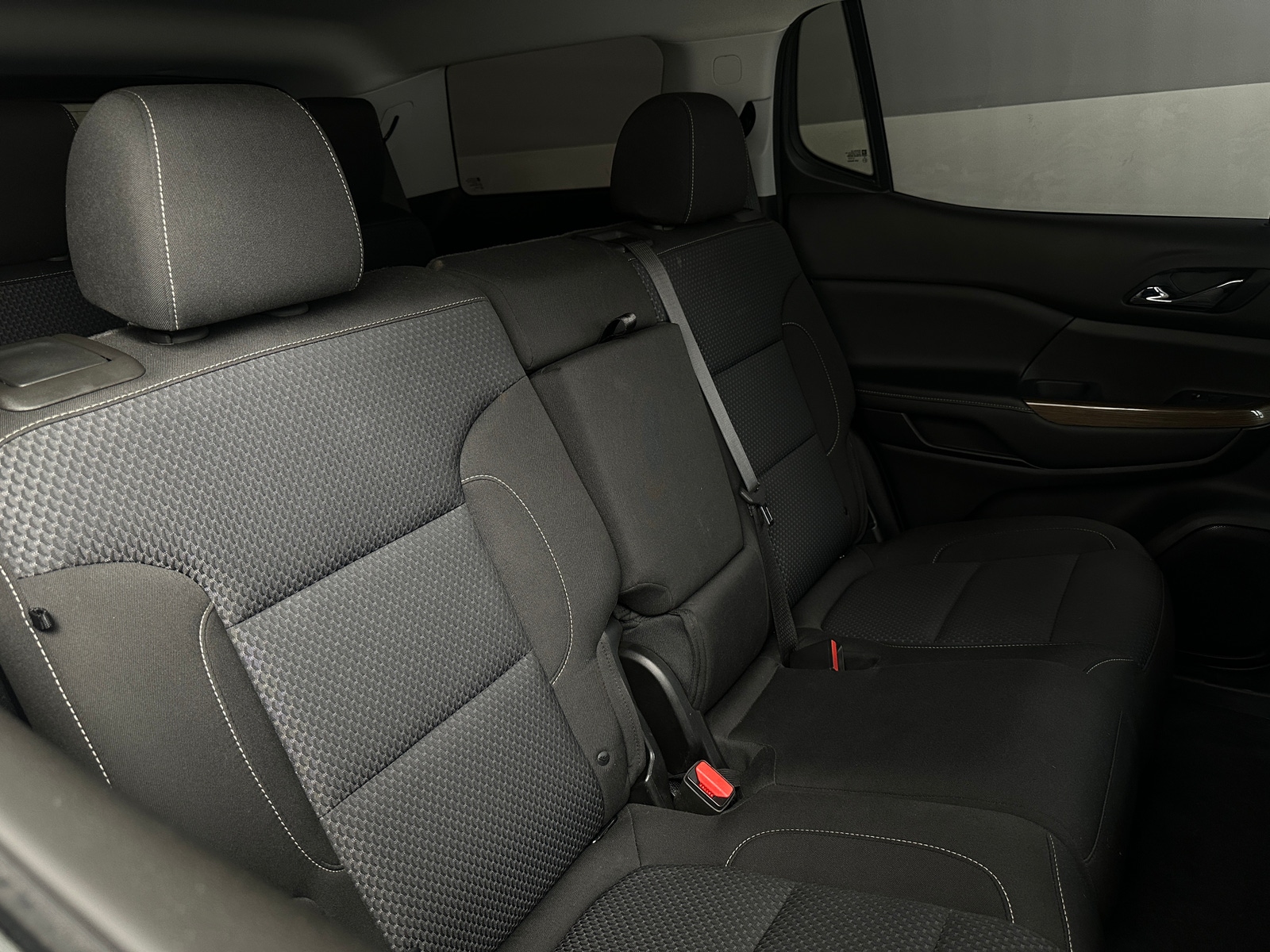 Thumbnail: 2021 GMC Acadia - 6