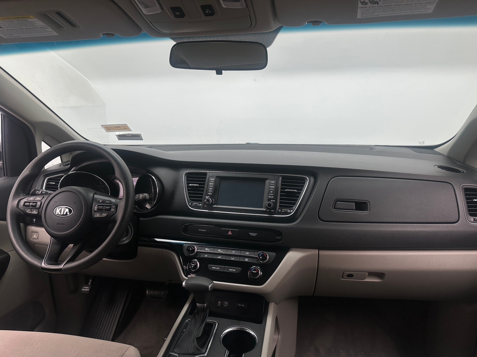 Thumbnail: 2021 Kia Sedona - 3