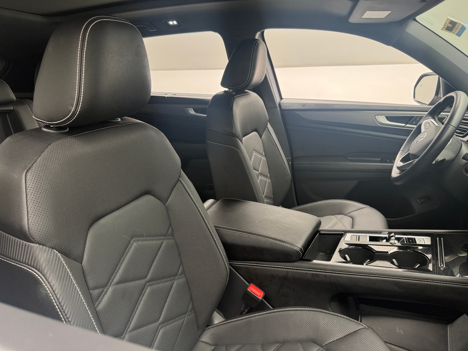 Thumbnail: 2026 Volkswagen Atlas - 2