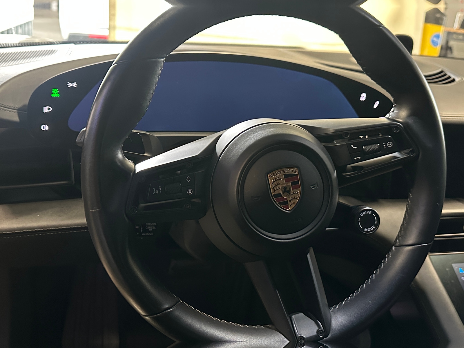 Thumbnail: 2020 Porsche Taycan - 4
