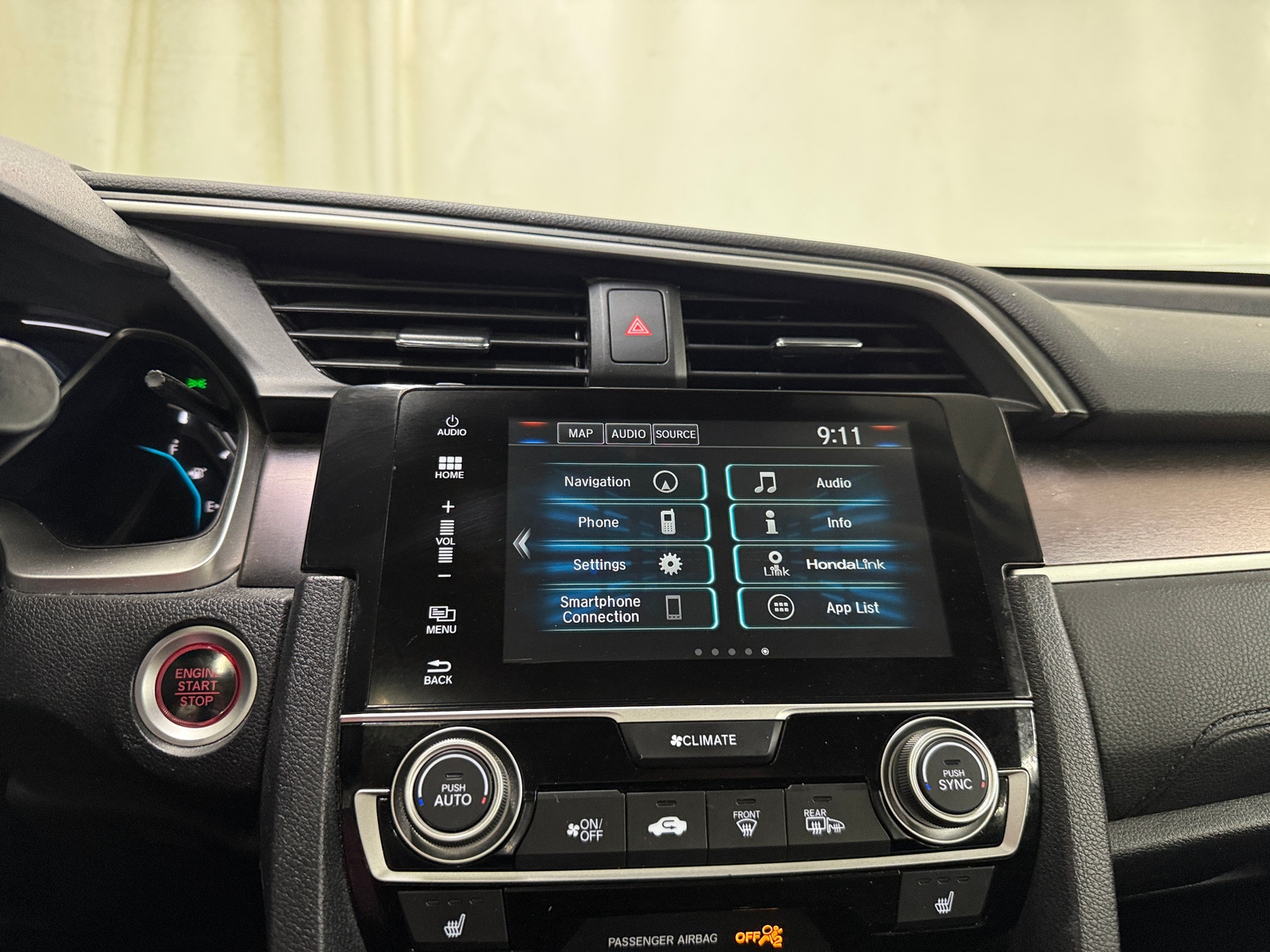 Thumbnail: 2017 Honda Civic - 3