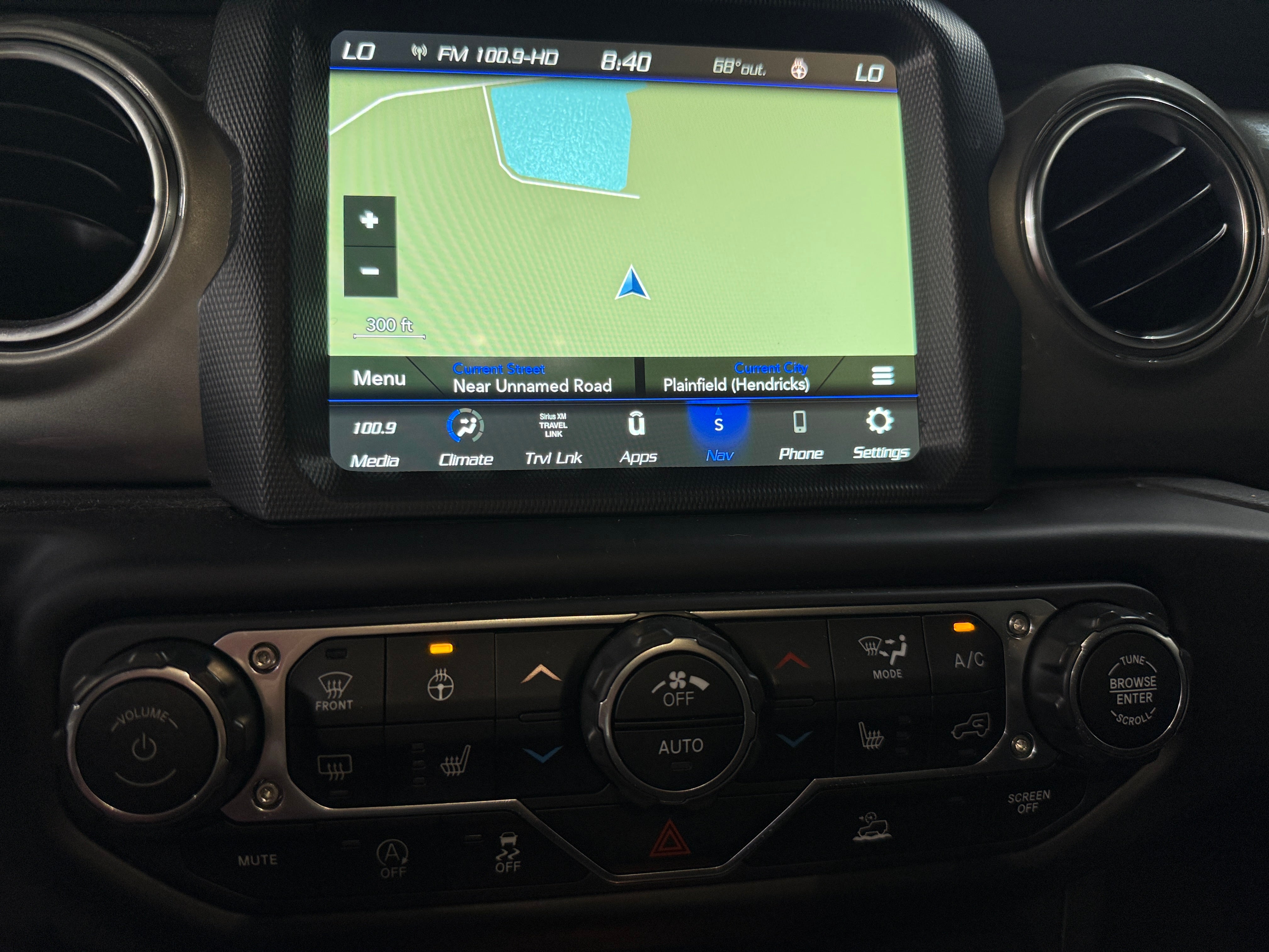 2023 Jeep Wrangler 4-Door Sahara - Photo 15