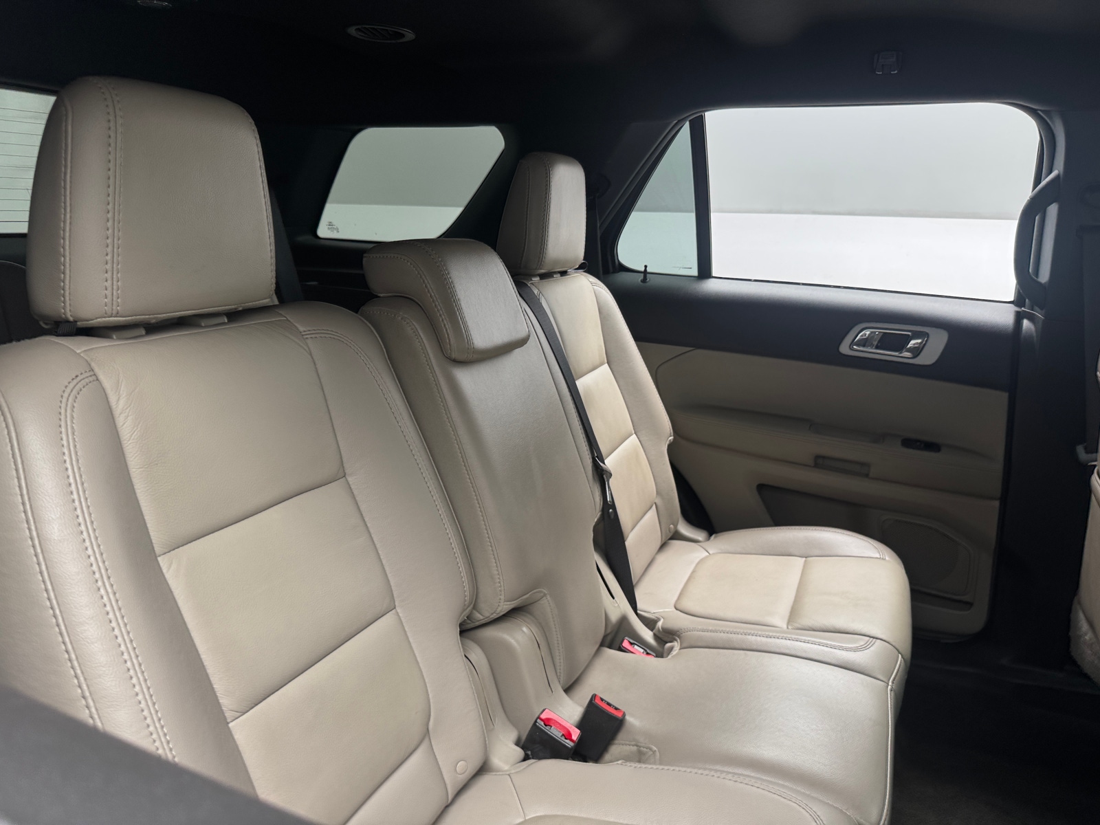 Thumbnail: 2014 Ford Explorer - 5