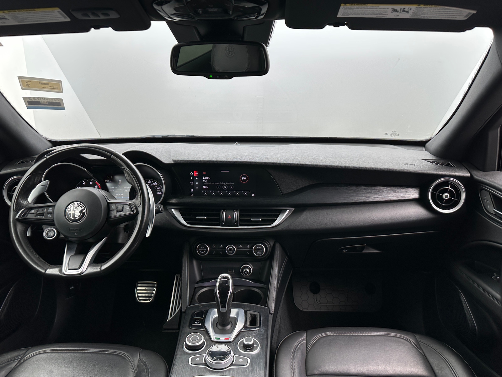 Thumbnail: 2022 Alfa Romeo Stelvio - 2