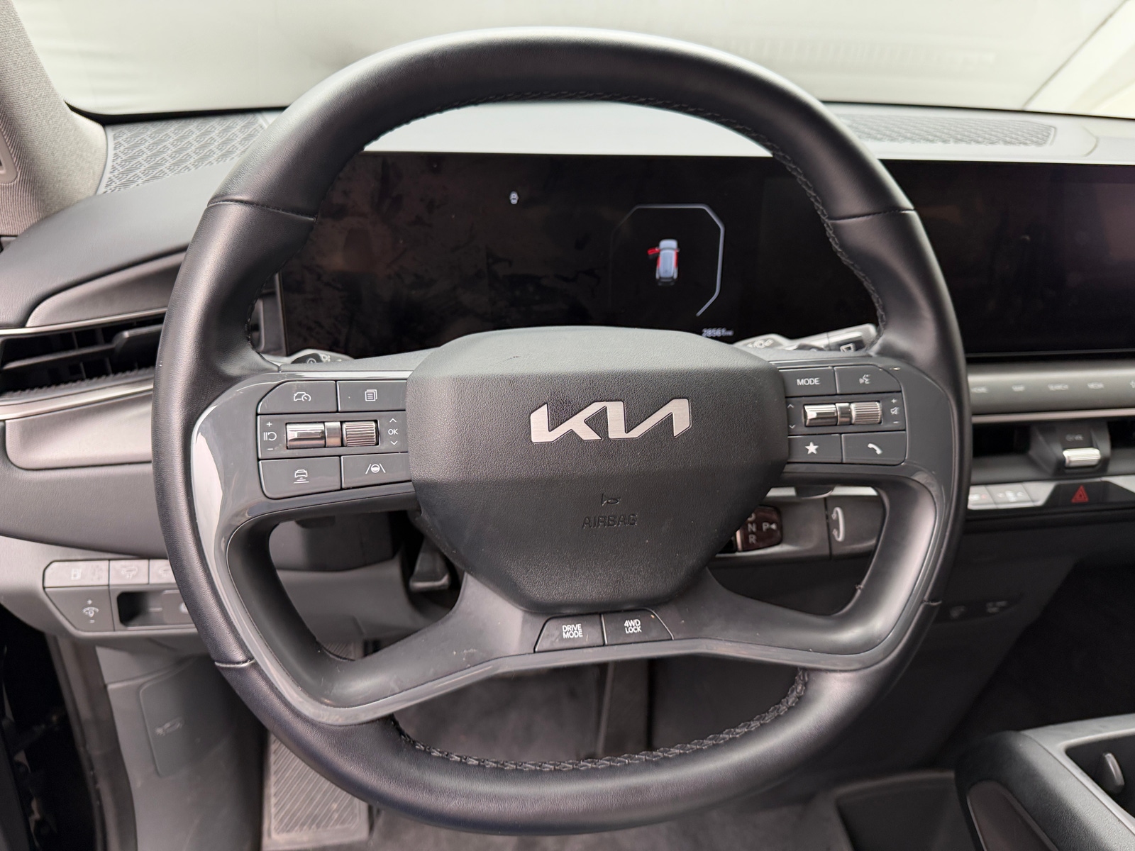 Thumbnail: 2024 Kia EV9 - 4