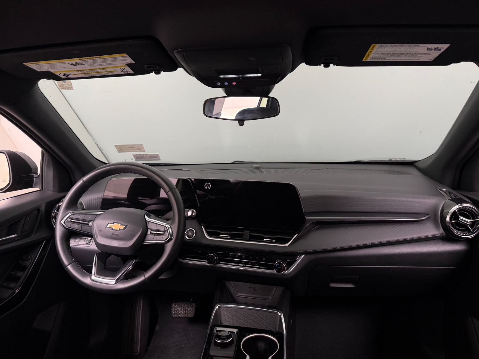 Thumbnail: 2026 Chevrolet Equinox - 3
