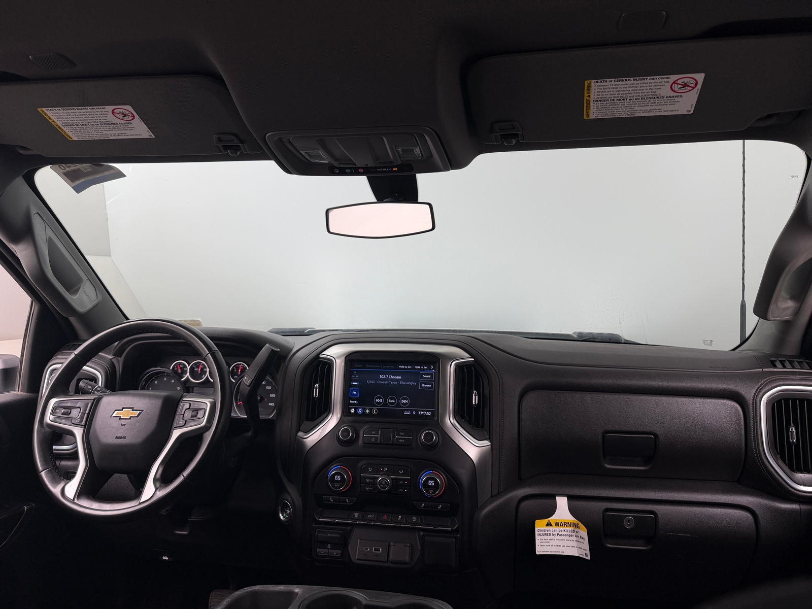 Thumbnail: 2023 Chevrolet Silverado 2500 - 3