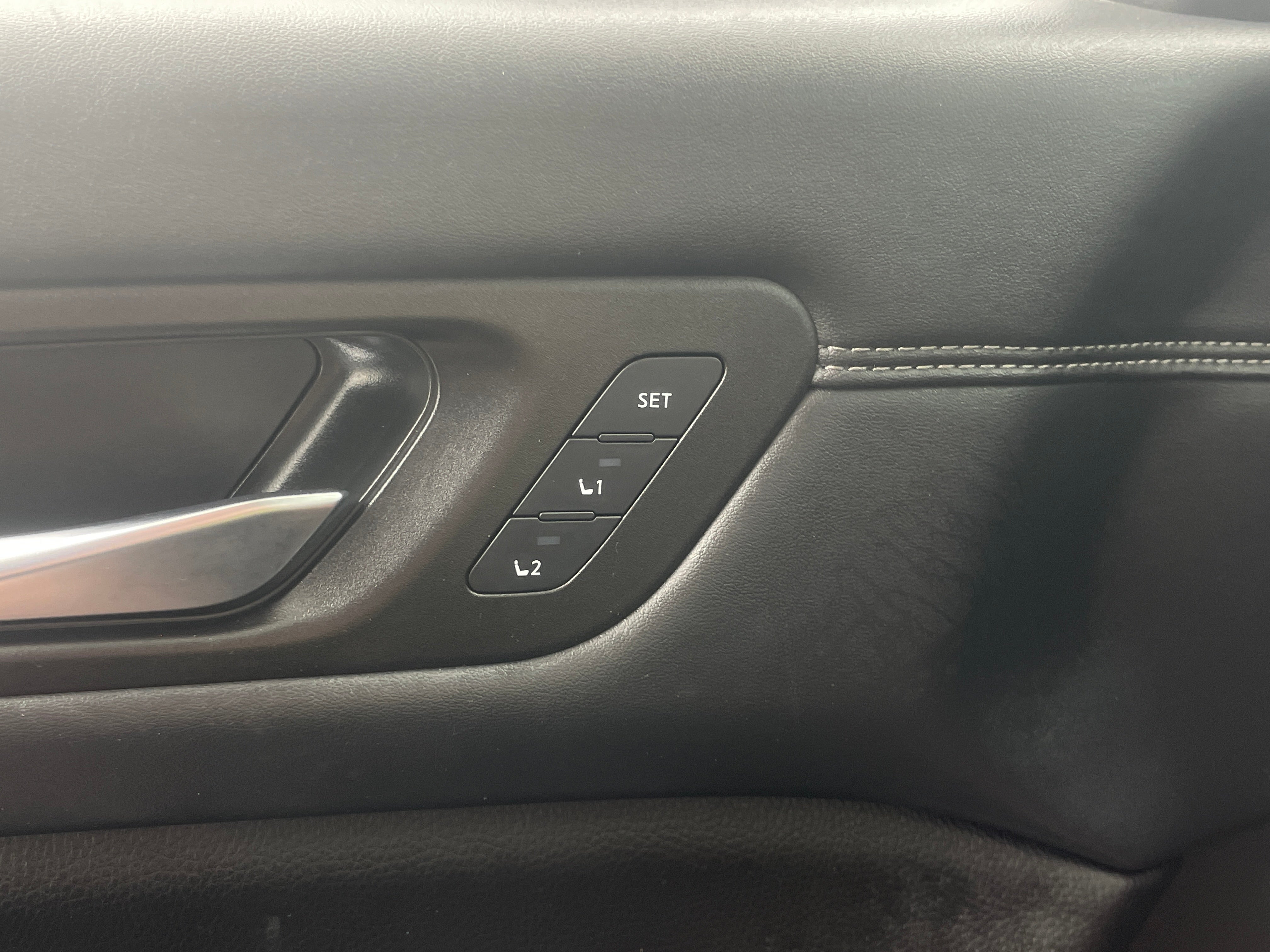2023 Nissan Pathfinder Platinum - Photo 15