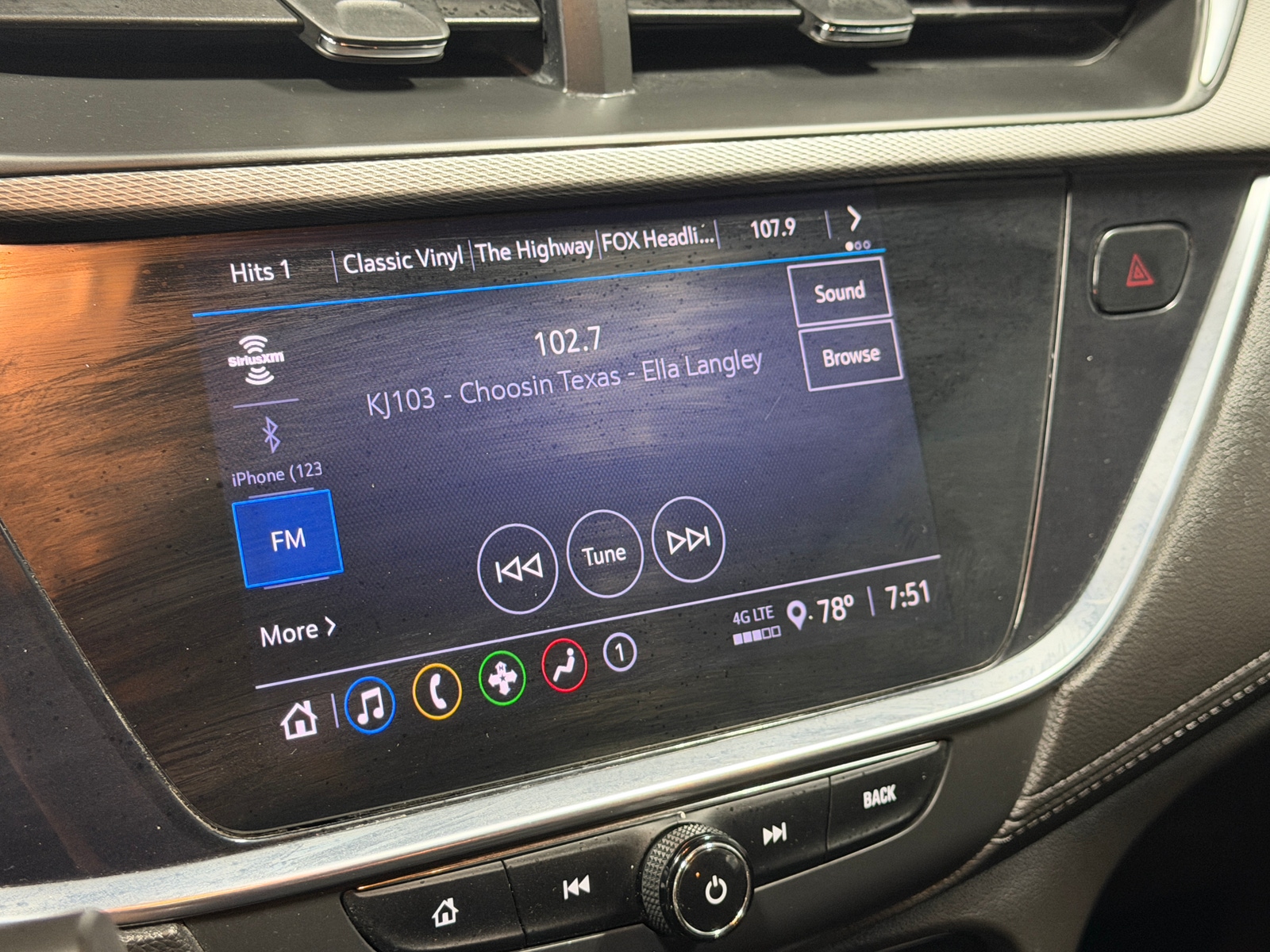 Thumbnail: 2021 Buick Encore GX - 3