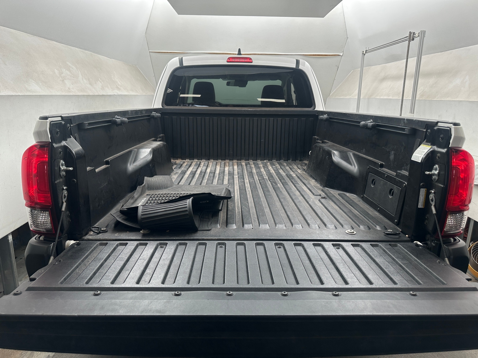 Thumbnail: 2021 Toyota Tacoma - 5