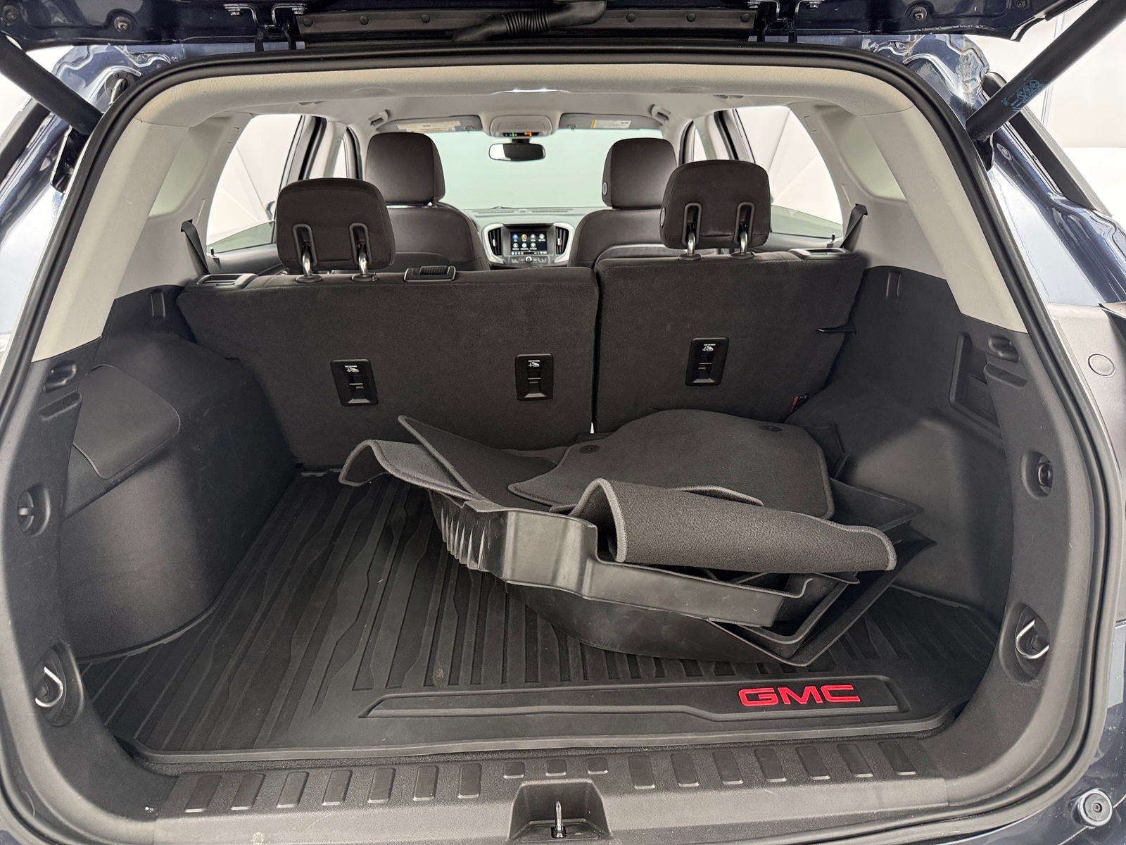 Thumbnail: 2018 GMC Terrain - 7