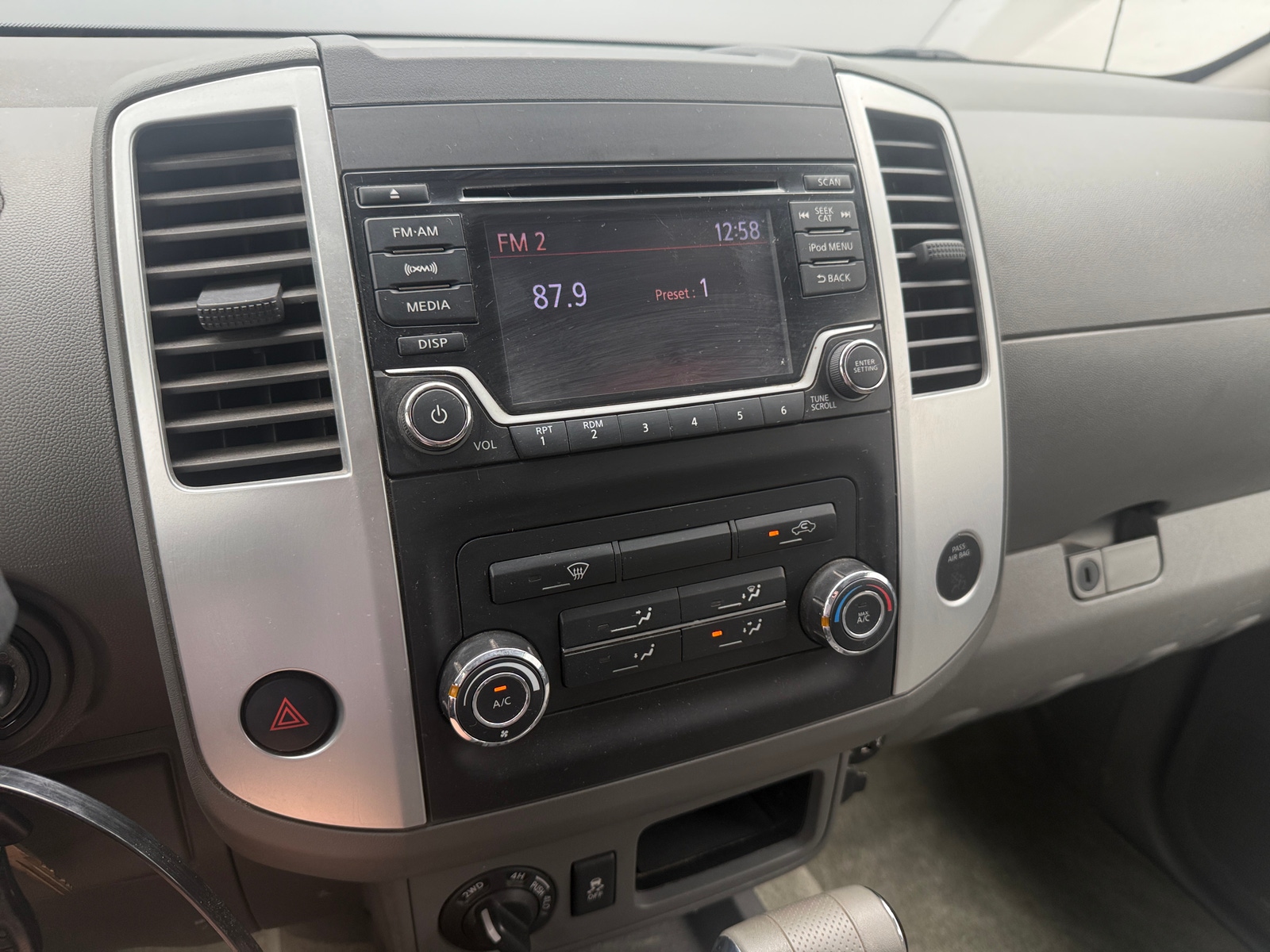 Thumbnail: 2017 Nissan Frontier - 4