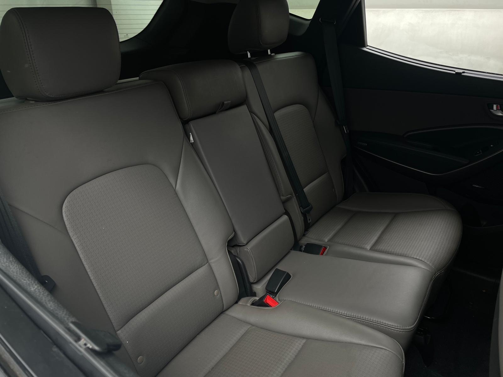 Thumbnail: 2013 Hyundai Santa Fe - 6