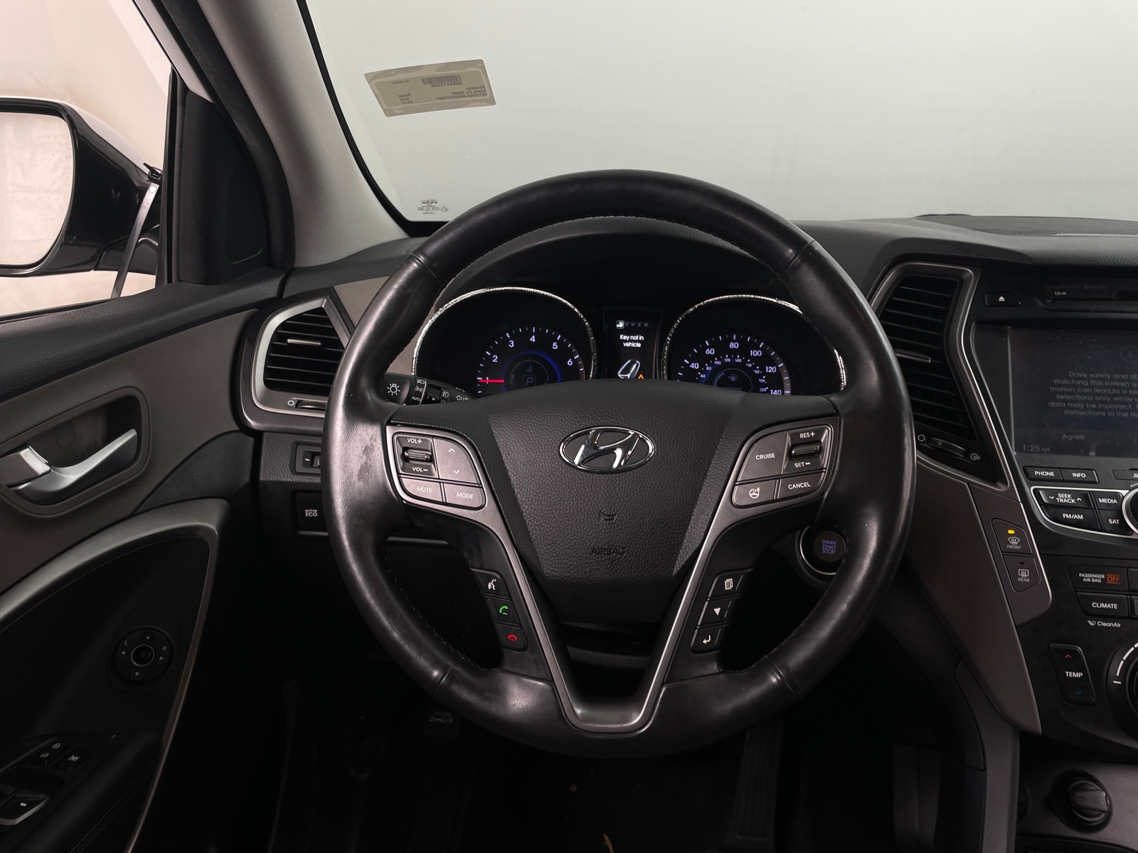 Thumbnail: 2013 Hyundai Santa Fe - 5