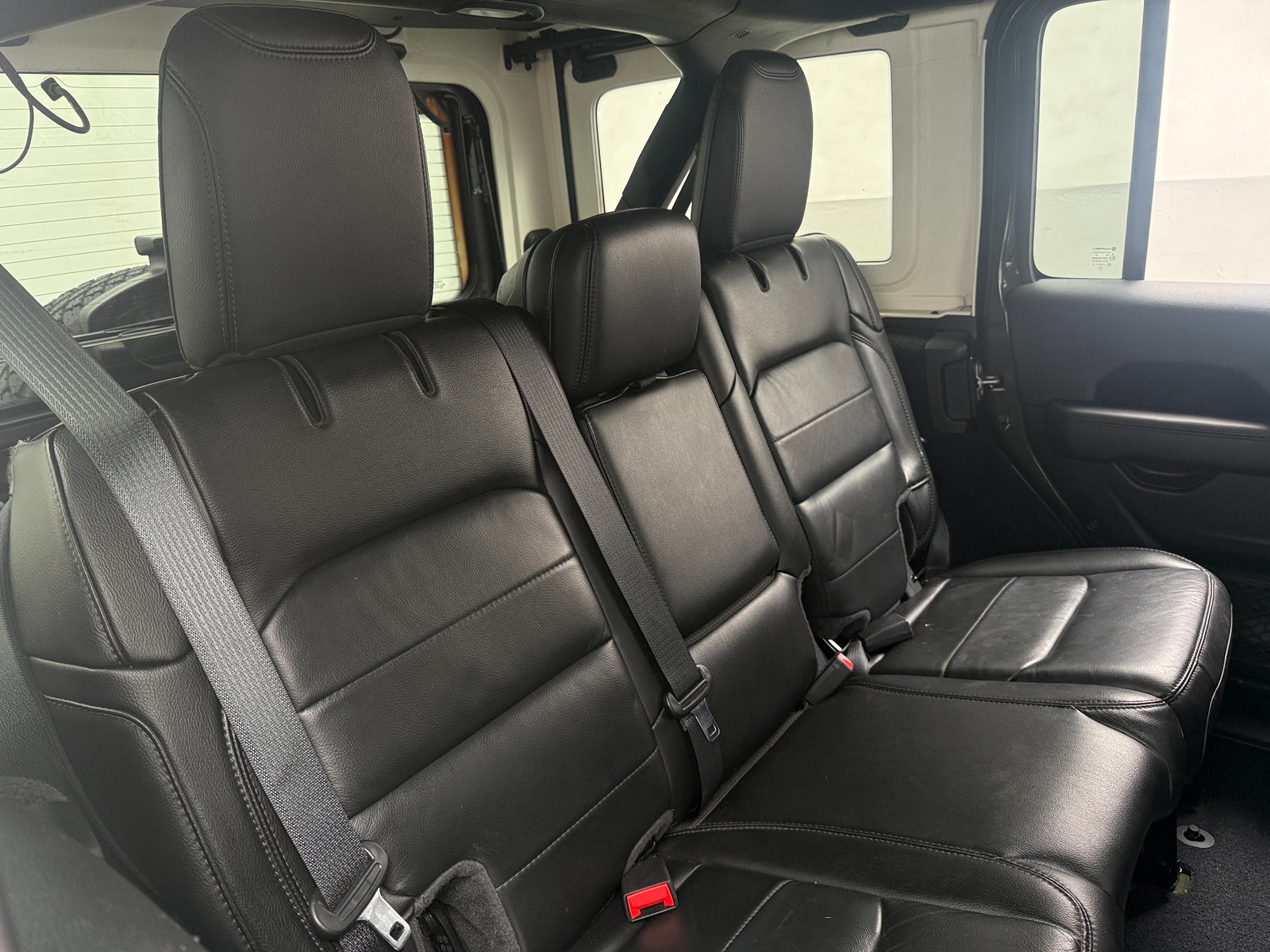 Thumbnail: 2021 Jeep Wrangler - 5