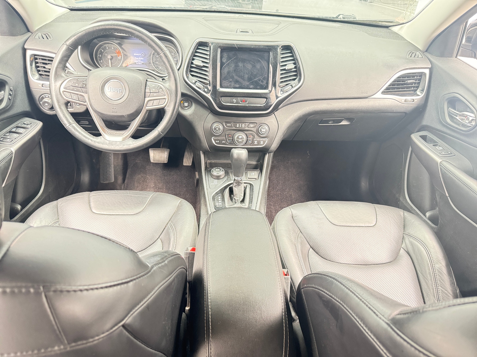 Thumbnail: 2019 Jeep Cherokee - 2