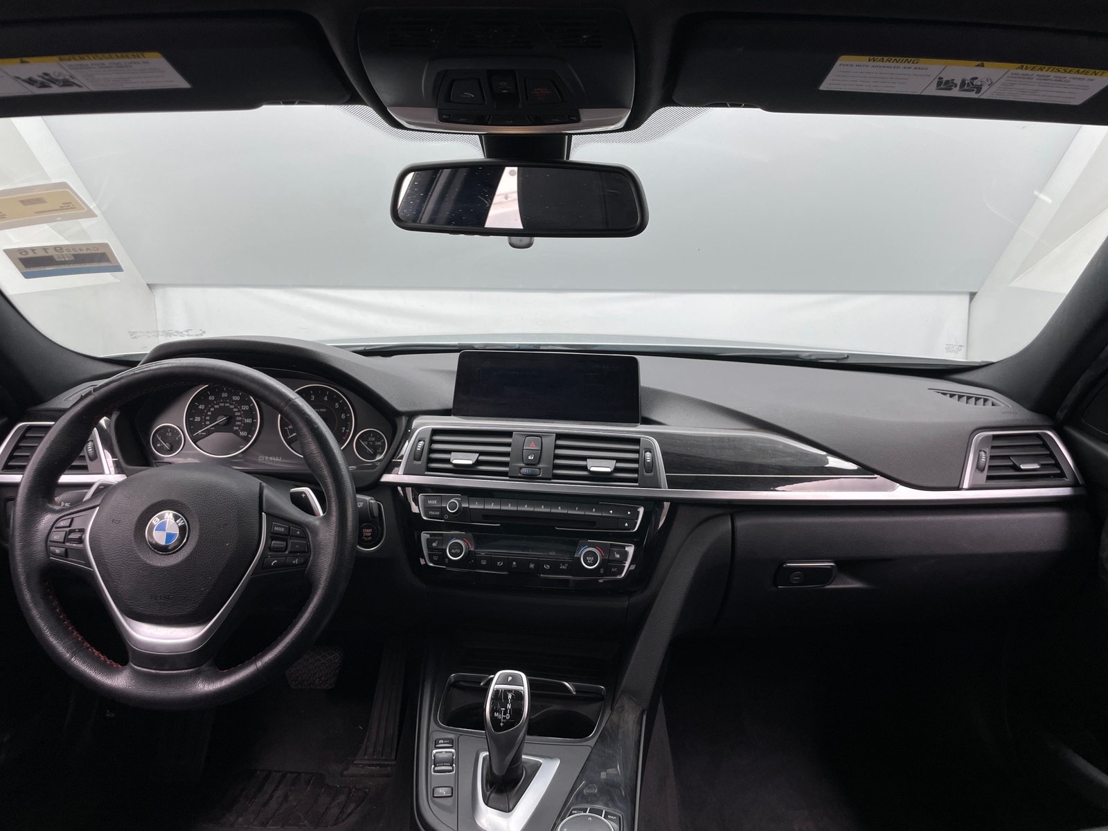 Thumbnail: 2017 BMW 3 Series - 2