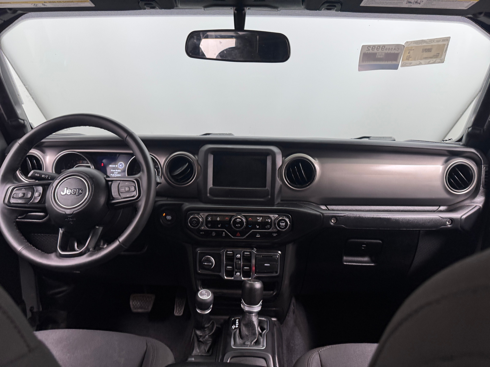 Thumbnail: 2023 Jeep Gladiator - 3