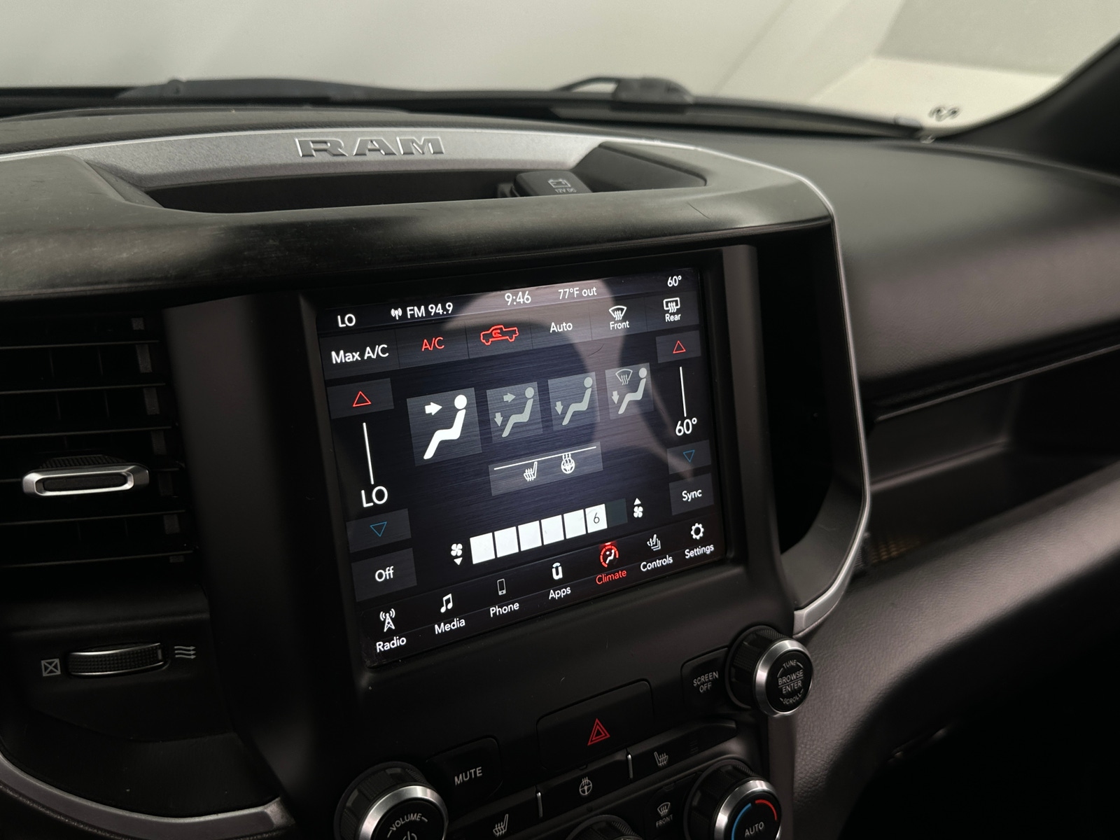 Thumbnail: 2020 RAM 1500 - 4