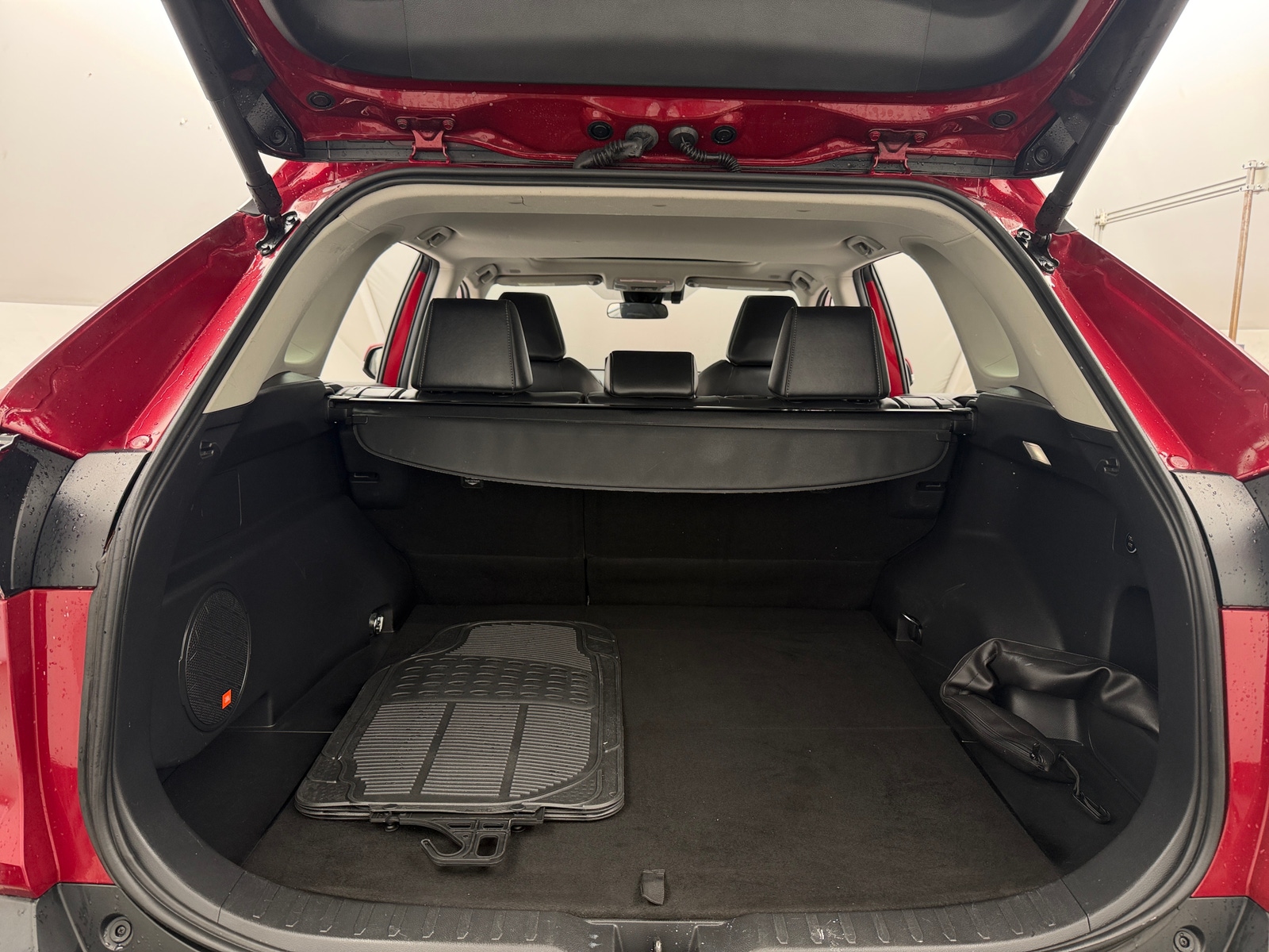 Thumbnail: 2024 Toyota RAV4 - 6