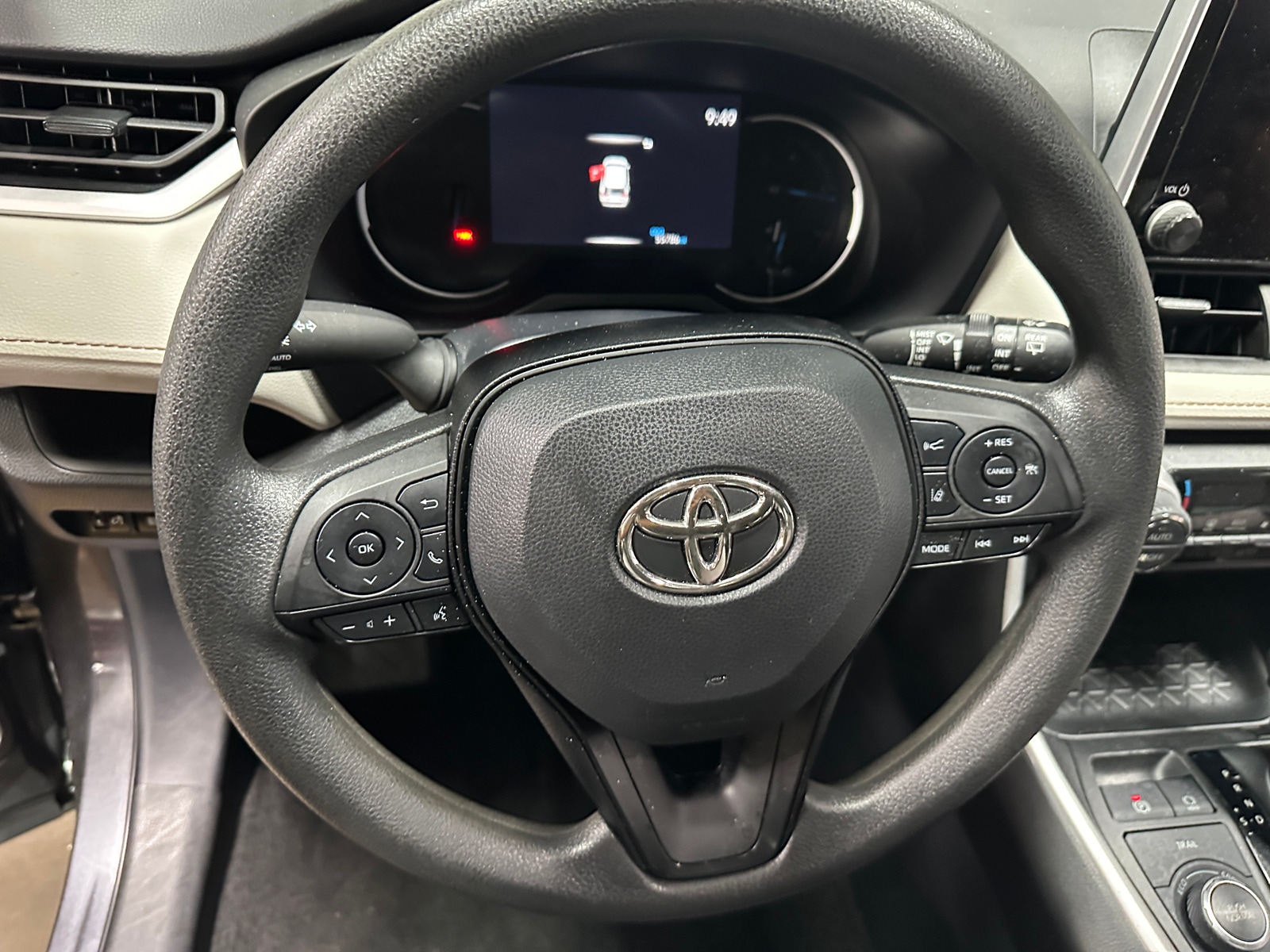 Thumbnail: 2023 Toyota RAV4 - 5