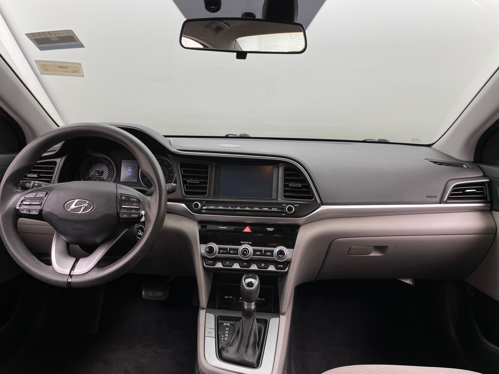 Thumbnail: 2020 Hyundai Elantra - 3