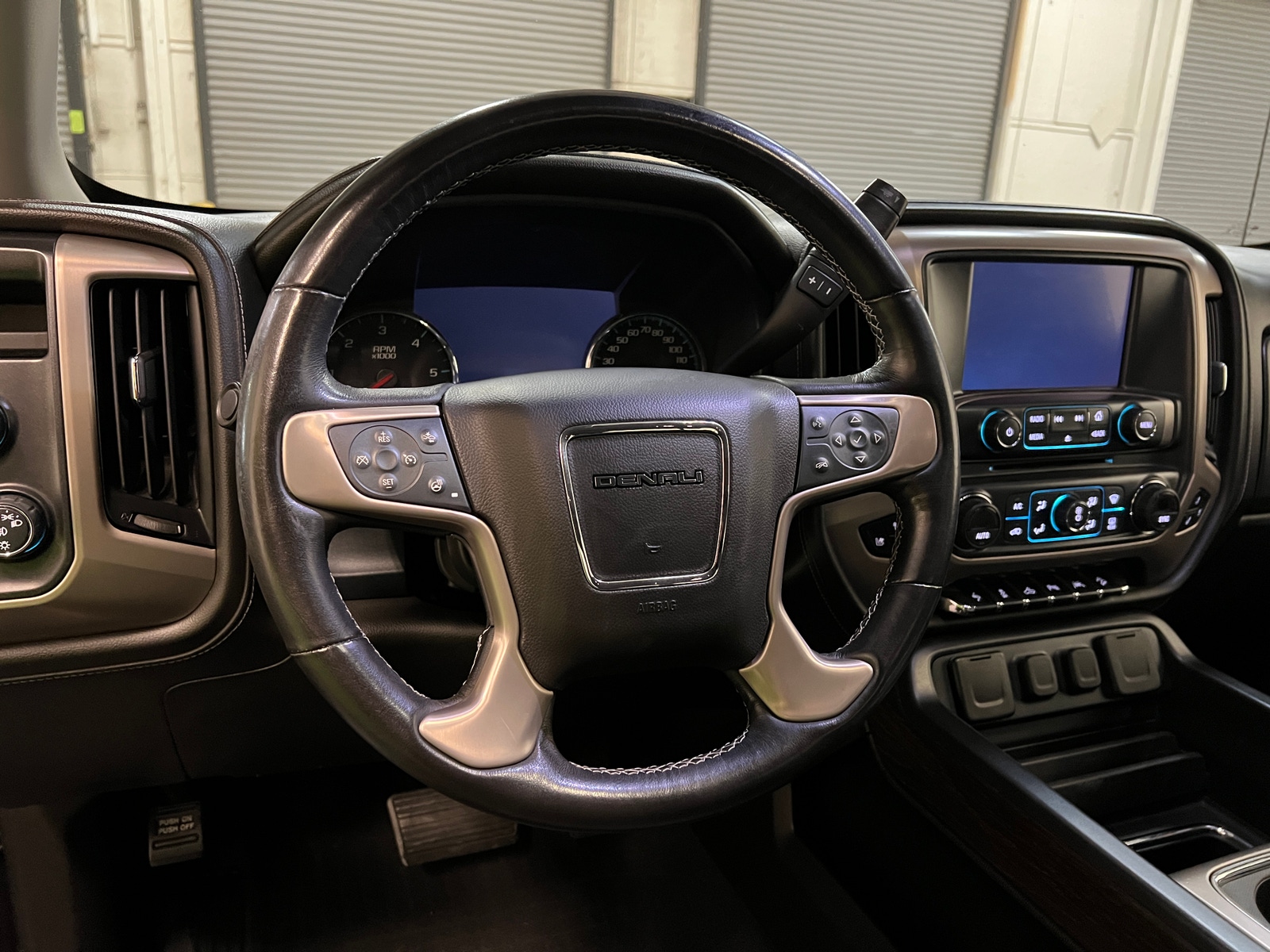 Thumbnail: 2018 GMC Sierra 1500 - 4