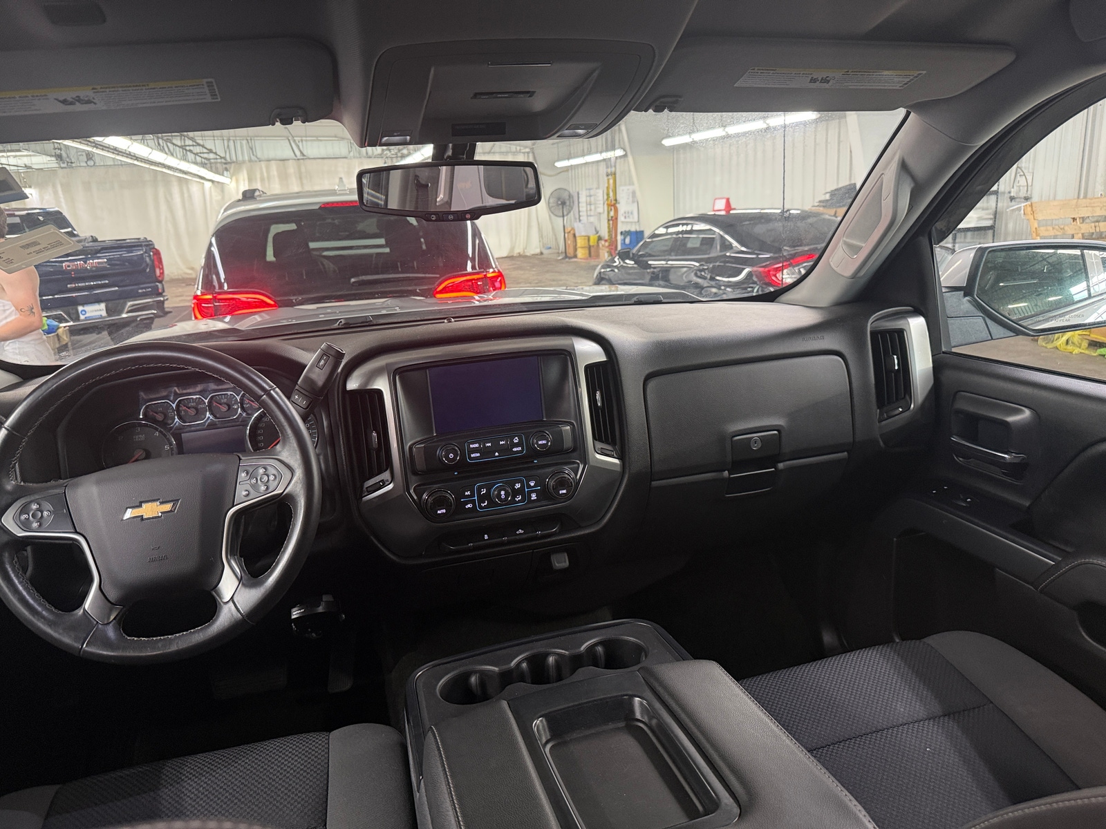 Thumbnail: 2017 Chevrolet Silverado 1500 - 3