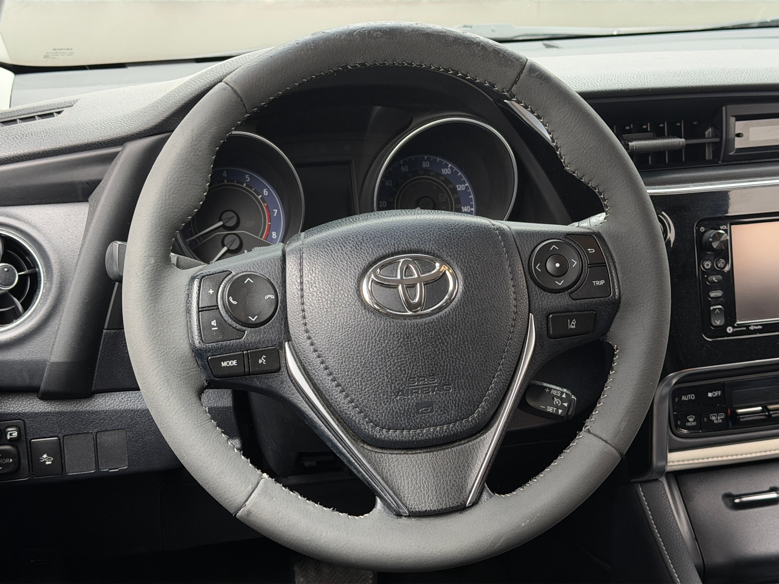 Thumbnail: 2017 Toyota Corolla iM - 5