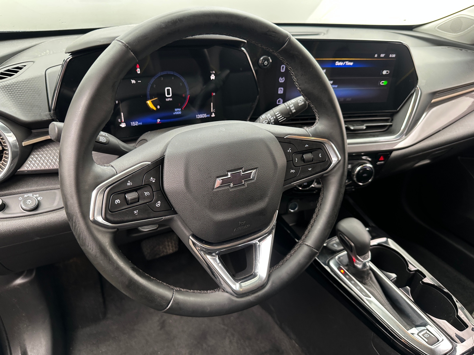 Thumbnail: 2025 Chevrolet Trax - 4