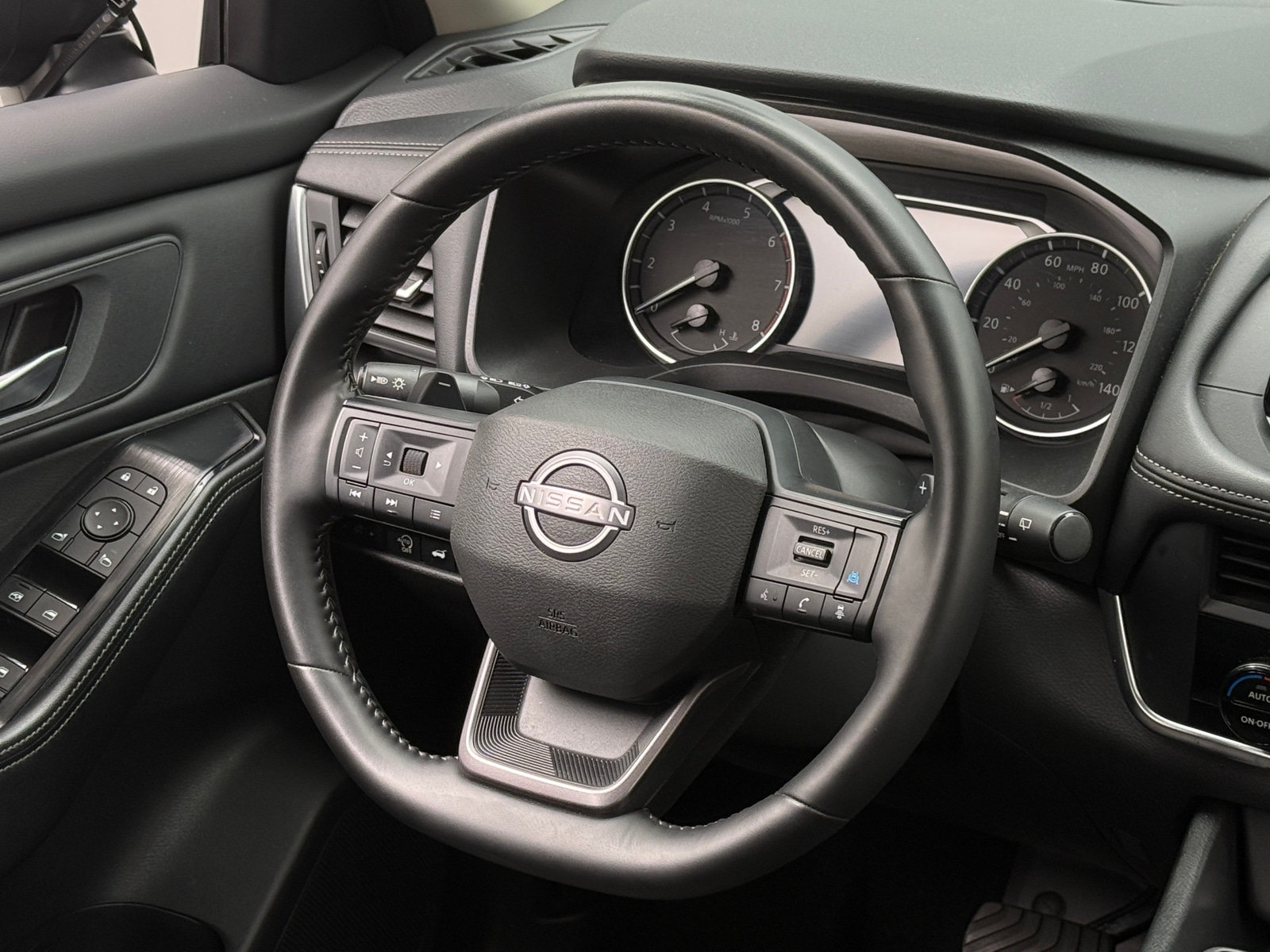 Thumbnail: 2025 Nissan Rogue - 5