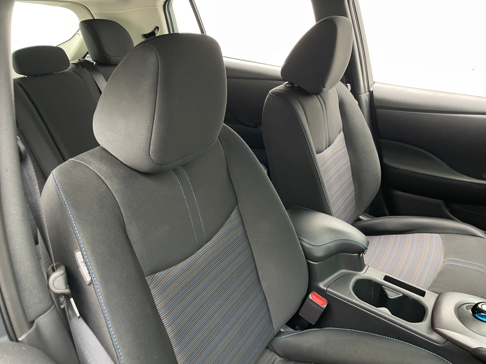 Thumbnail: 2025 Nissan Leaf - 2