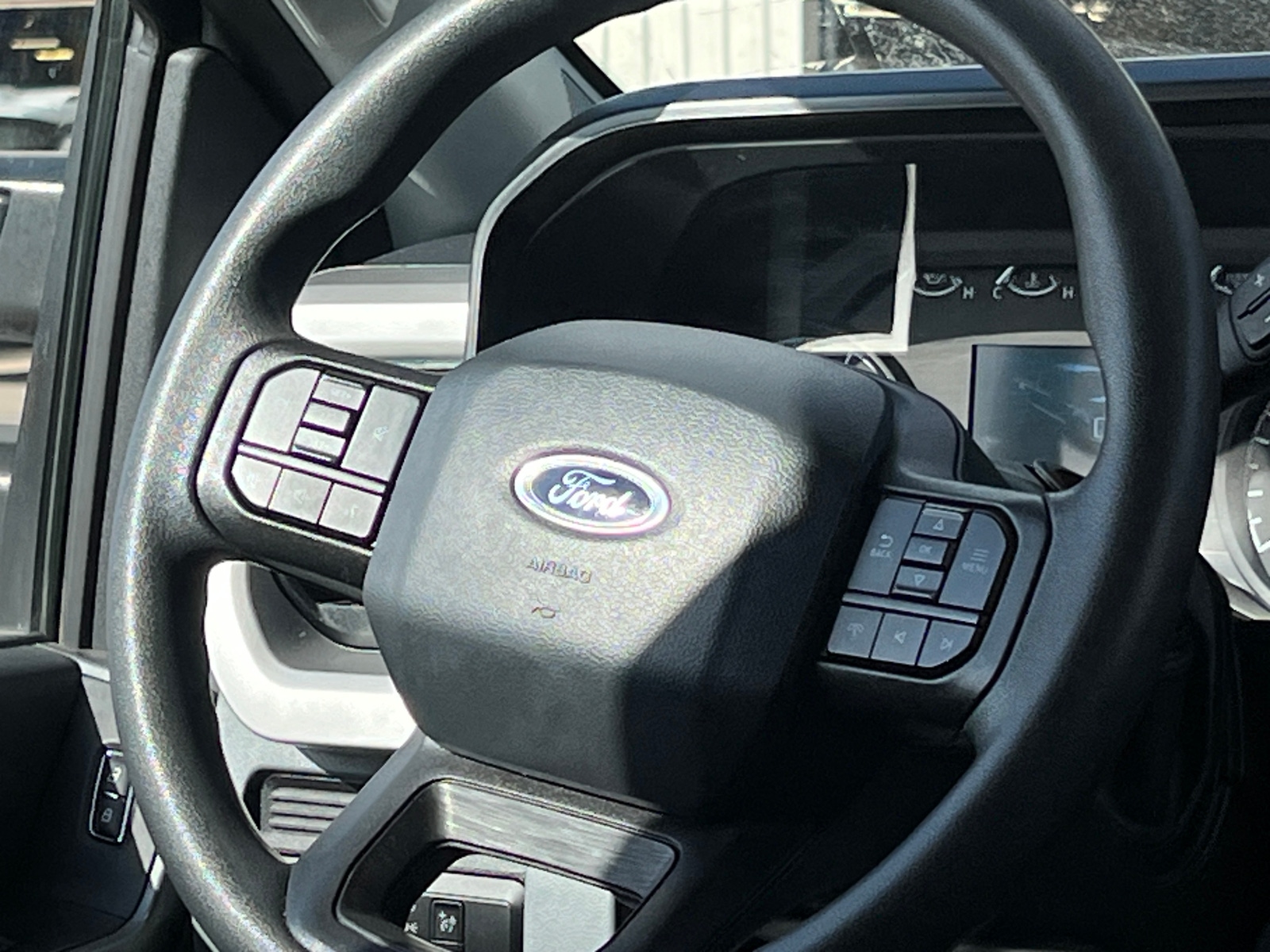 Thumbnail: 2024 Ford Econoline - 5