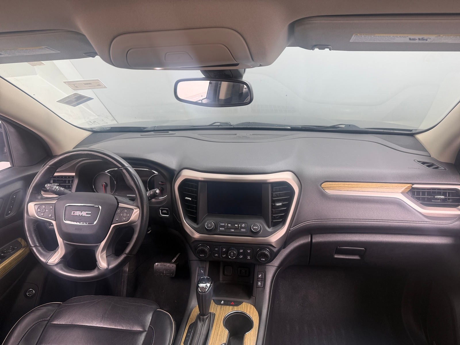 Thumbnail: 2018 GMC Acadia - 2