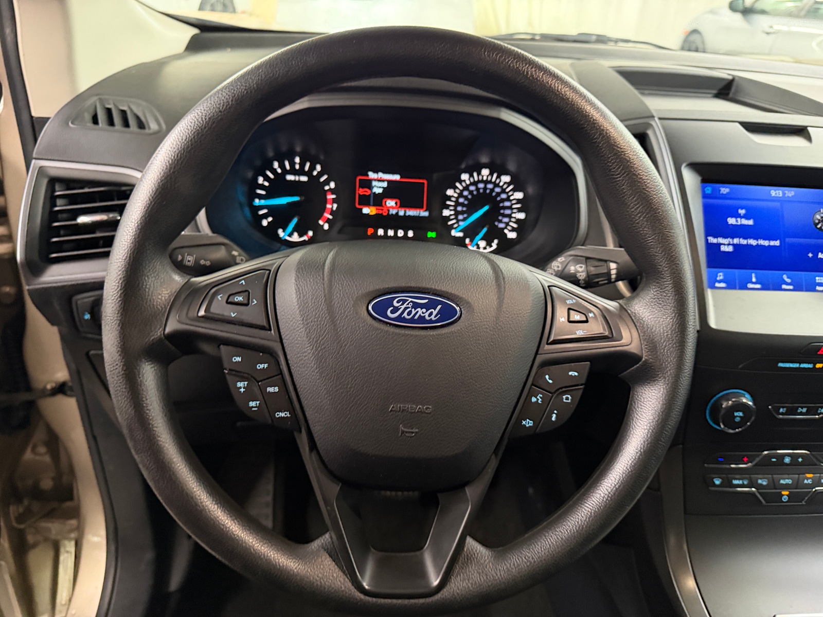 Thumbnail: 2020 Ford Edge - 5