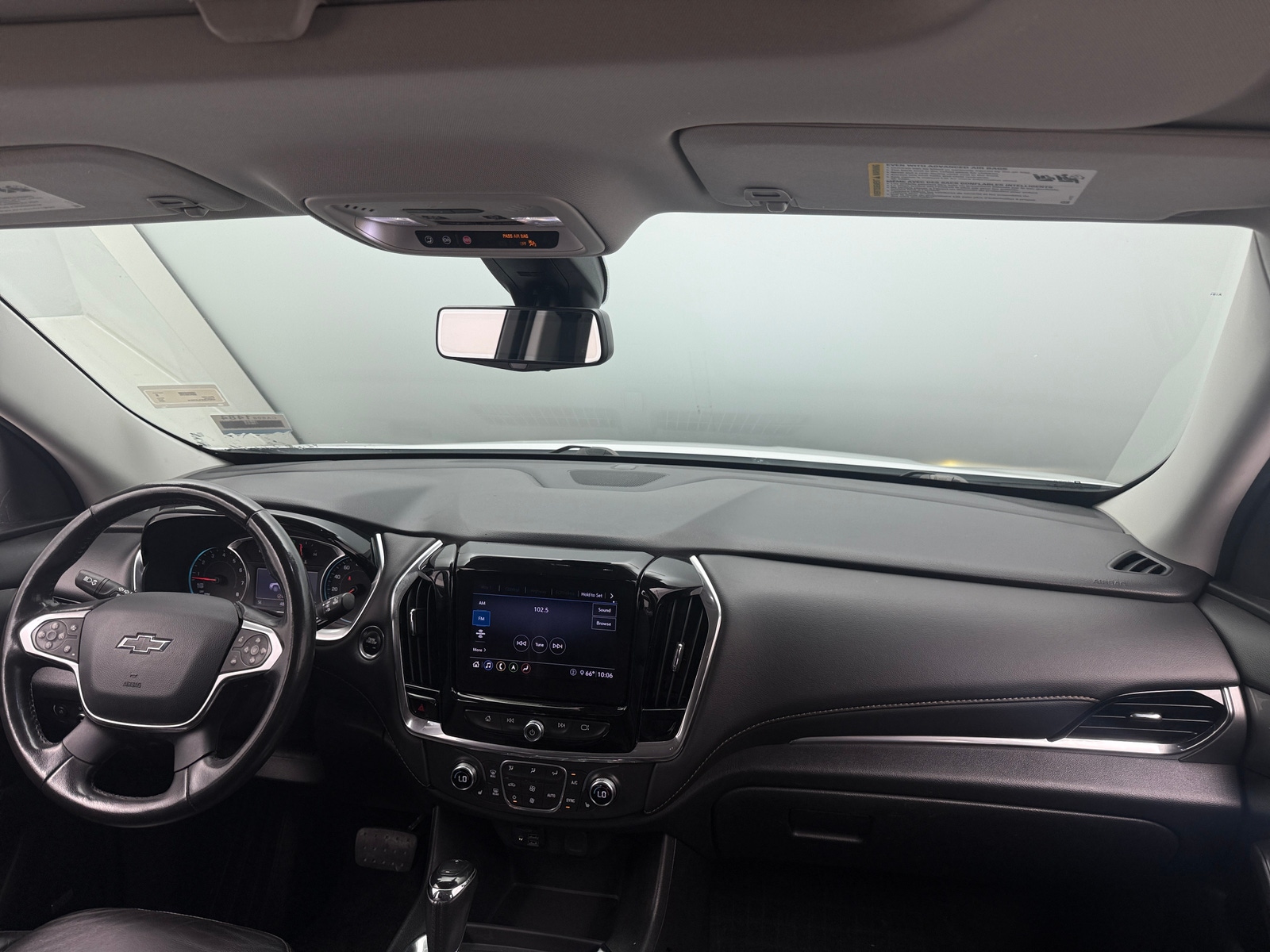 Thumbnail: 2020 Chevrolet Traverse - 2