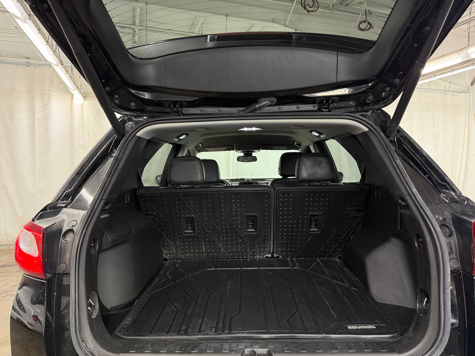 Thumbnail: 2021 Chevrolet Equinox - 6