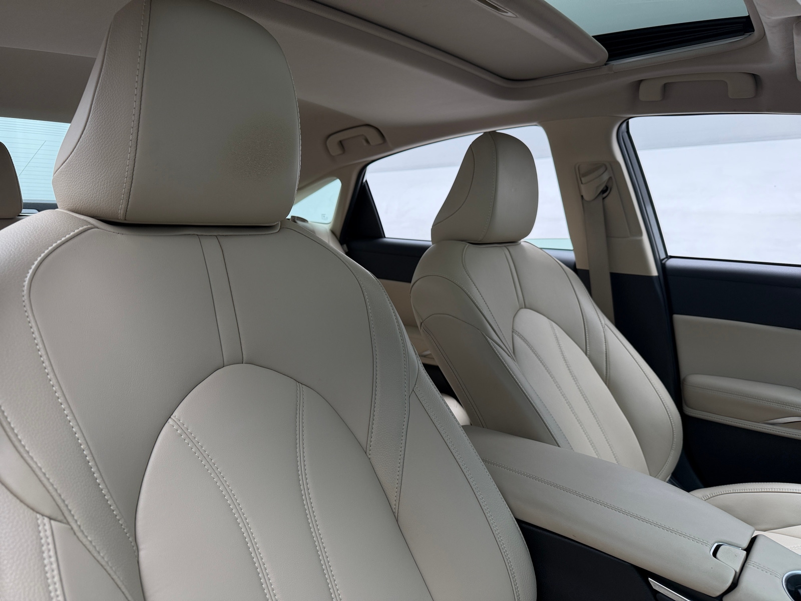 Thumbnail: 2019 Toyota Avalon - 2