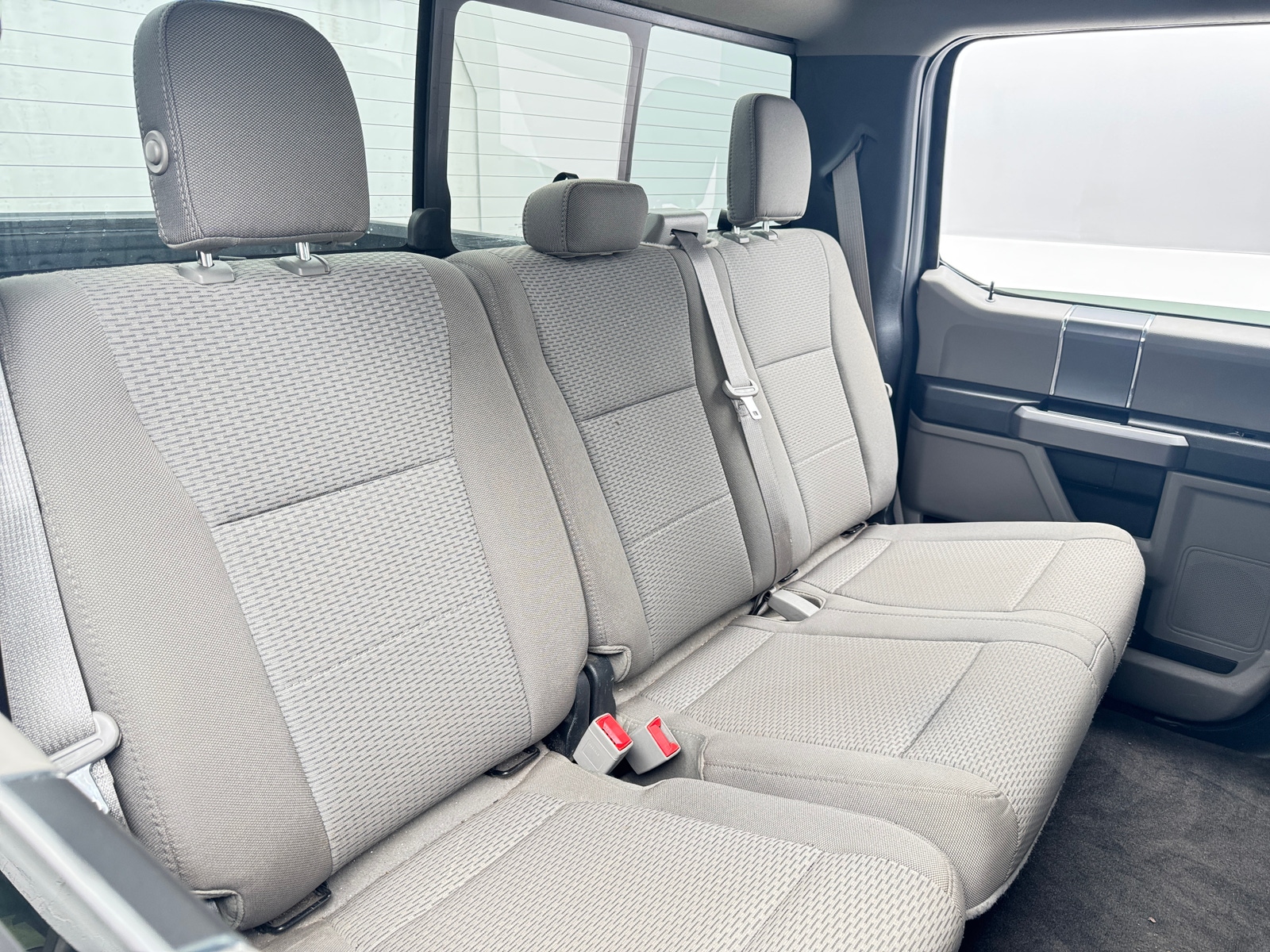 Thumbnail: 2018 Ford Econoline - 6