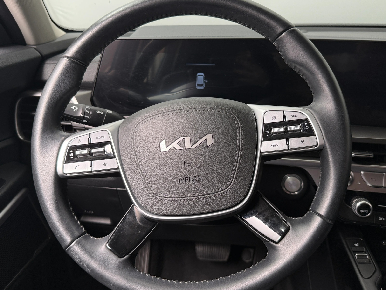 Thumbnail: 2025 Kia Telluride - 4