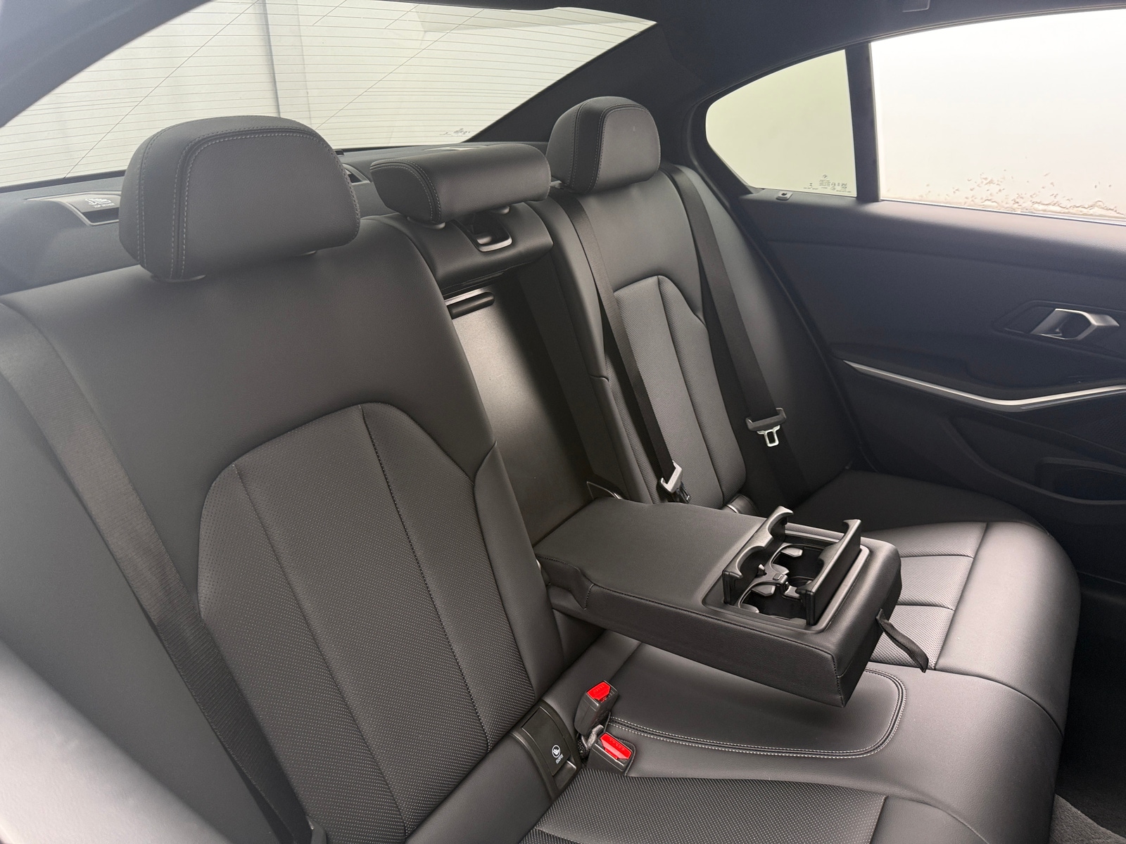 Thumbnail: 2025 BMW 3 Series - 5